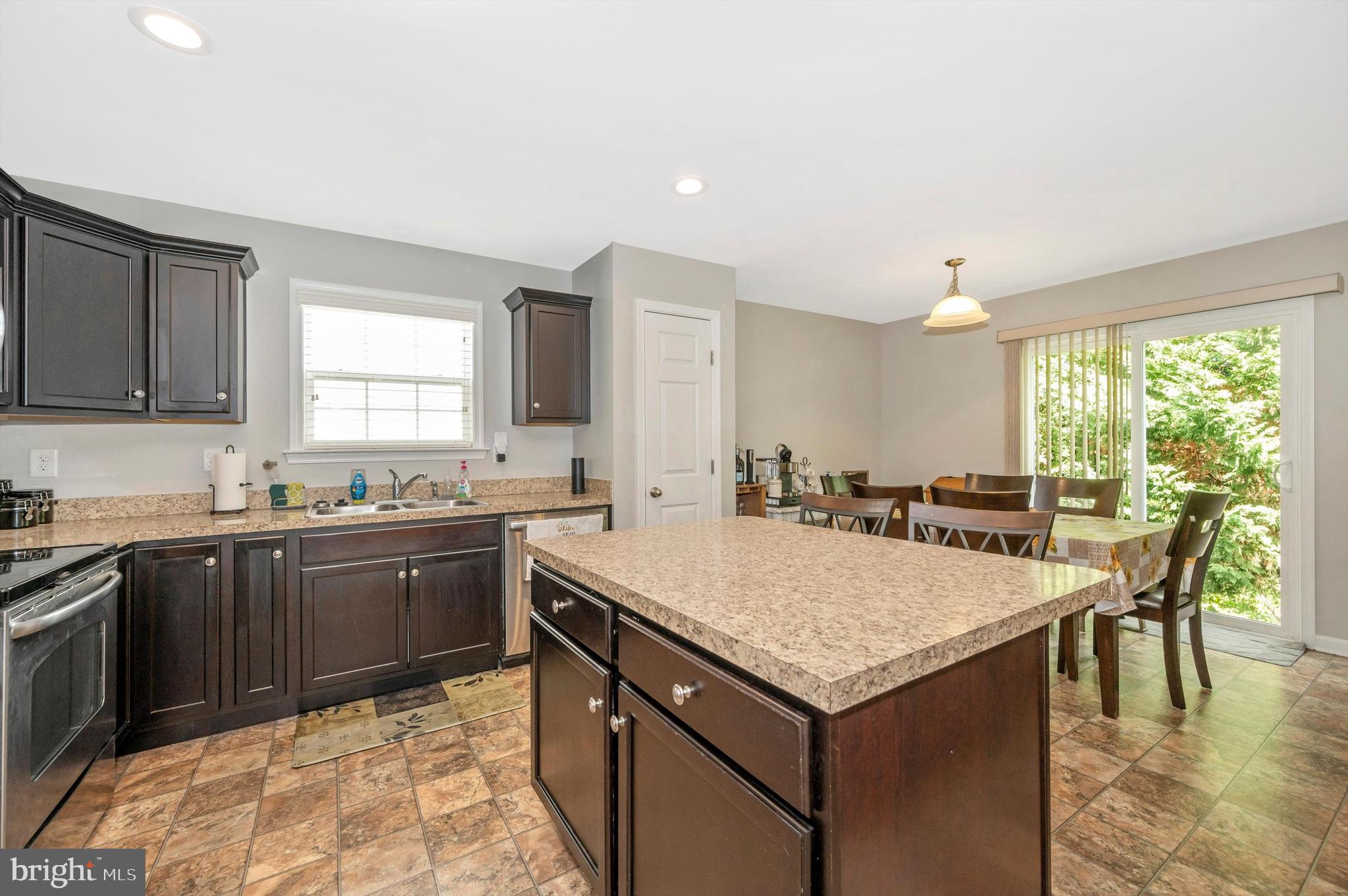 266 Brandenburg Dr