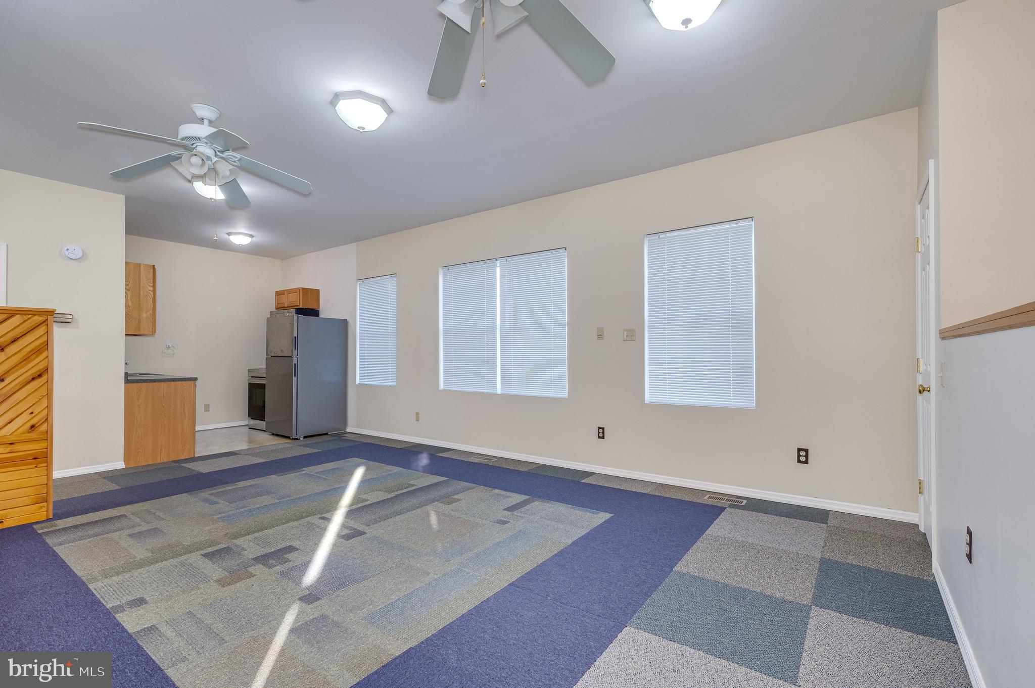 401 PONDEROSA TRL