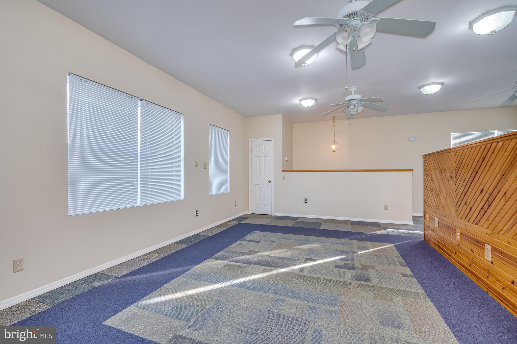 401 PONDEROSA TRL