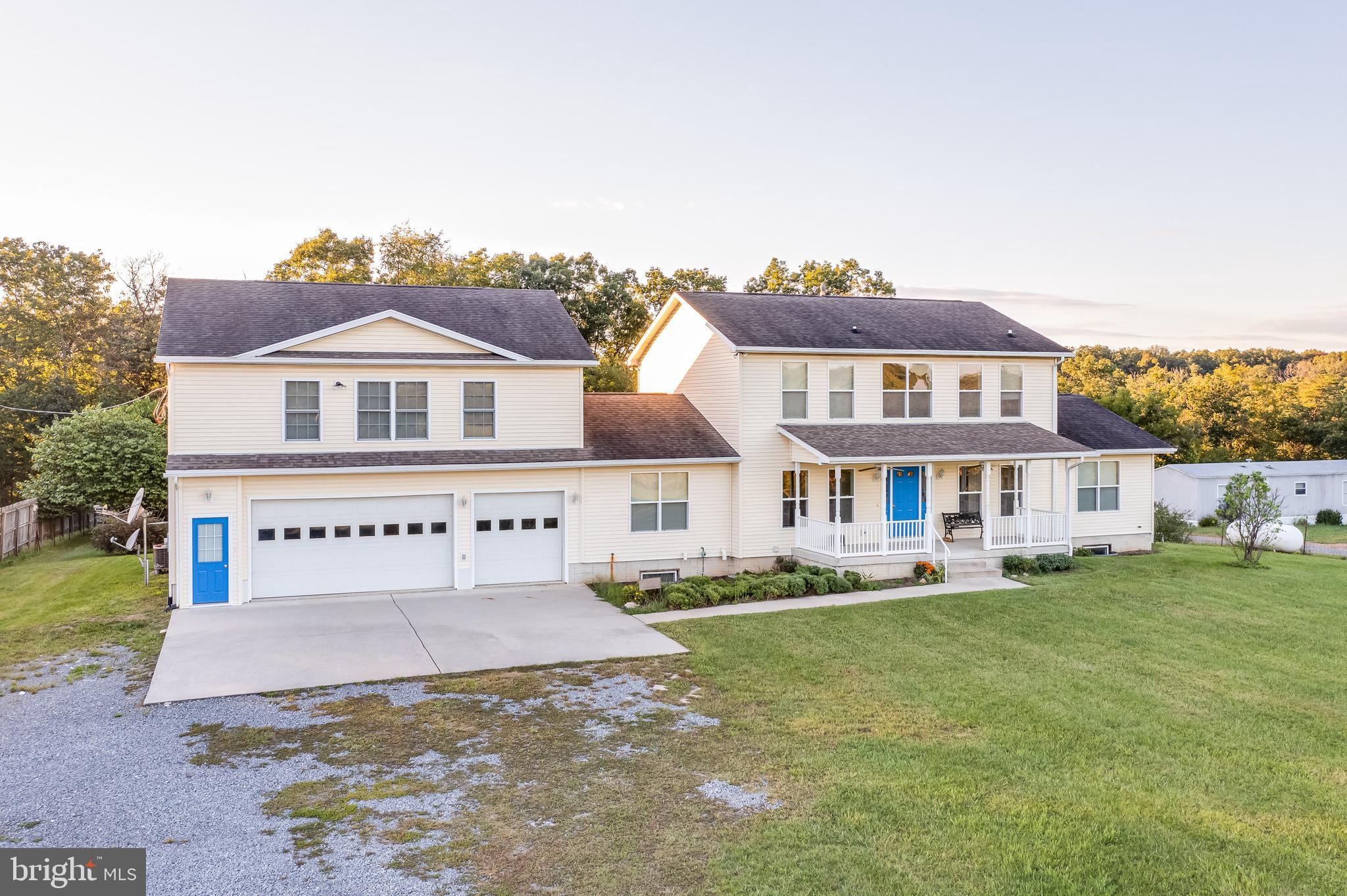 401 PONDEROSA TRL