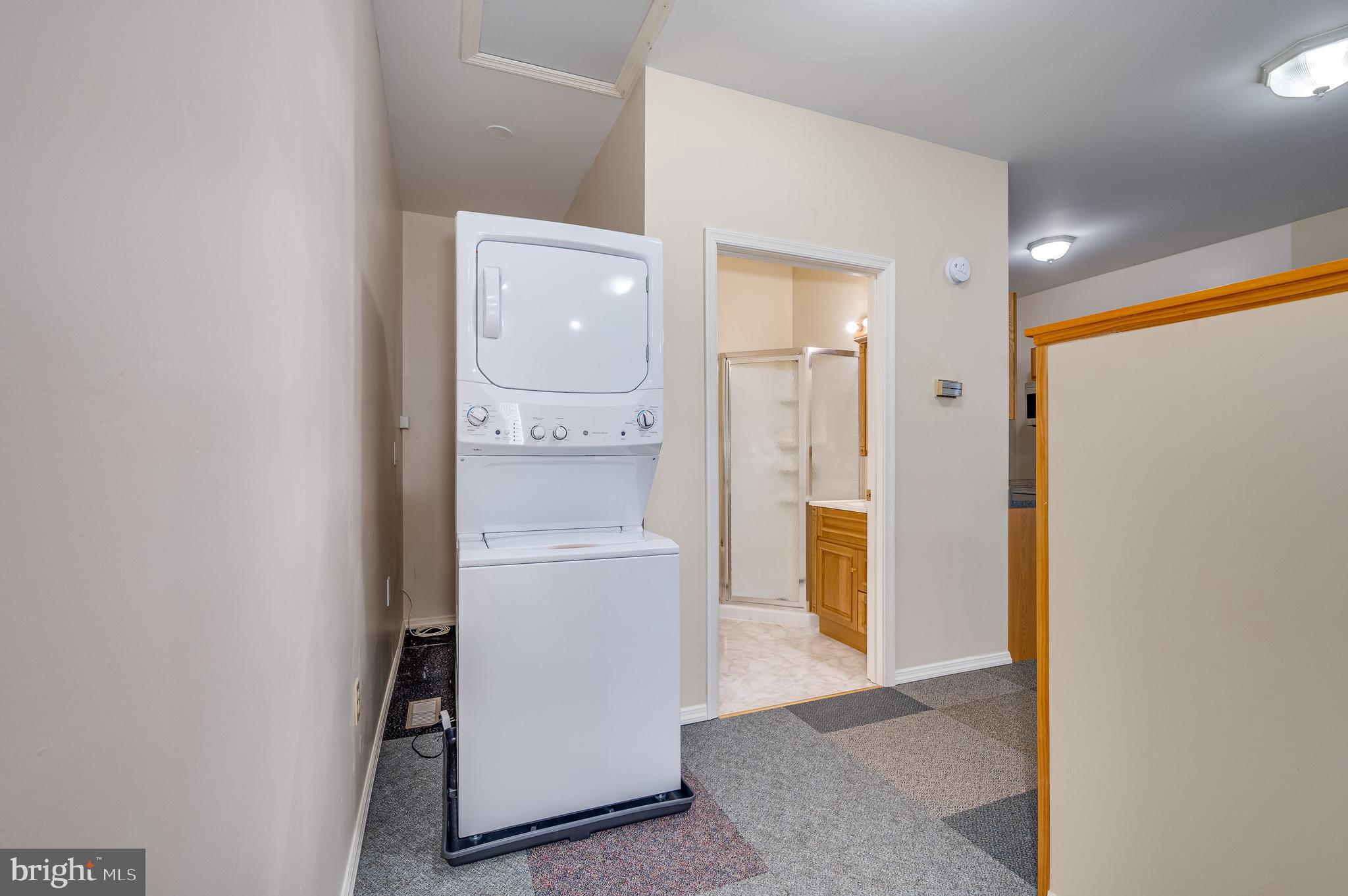 401 PONDEROSA TRL