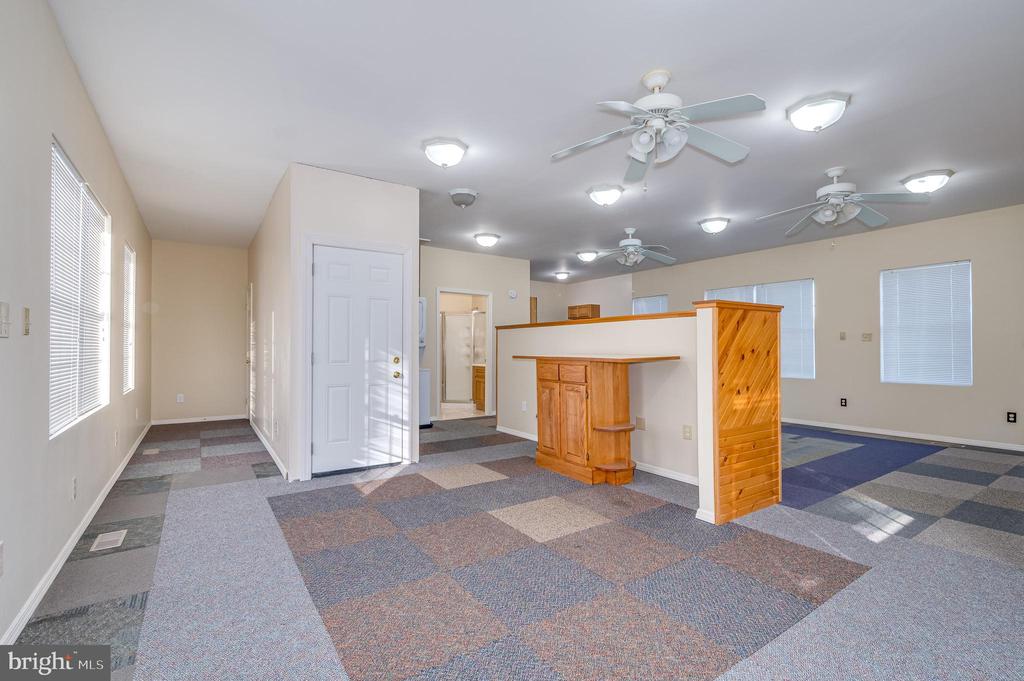401 PONDEROSA TRL