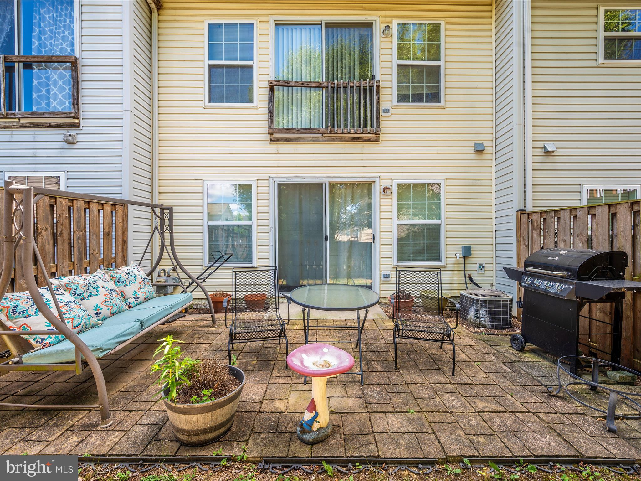 804 Desota Way