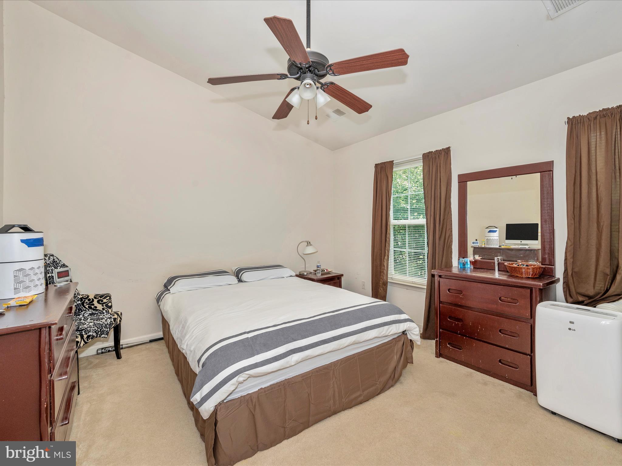 804 Desota Way