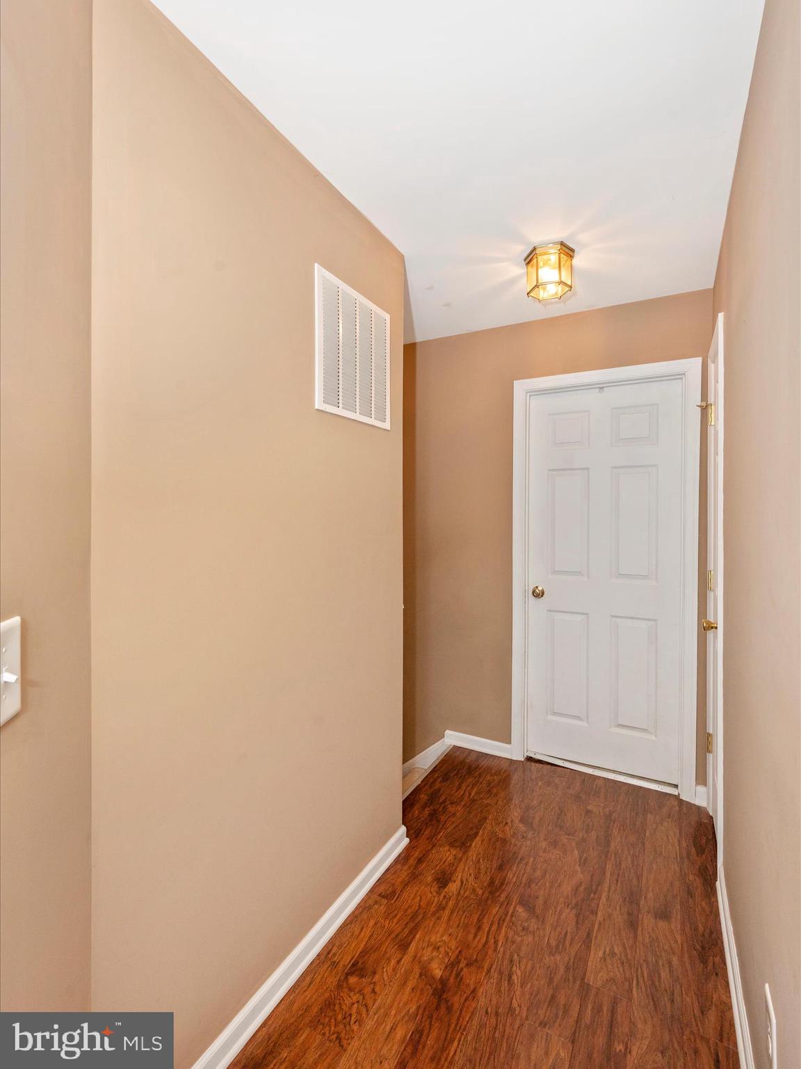 804 Desota Way