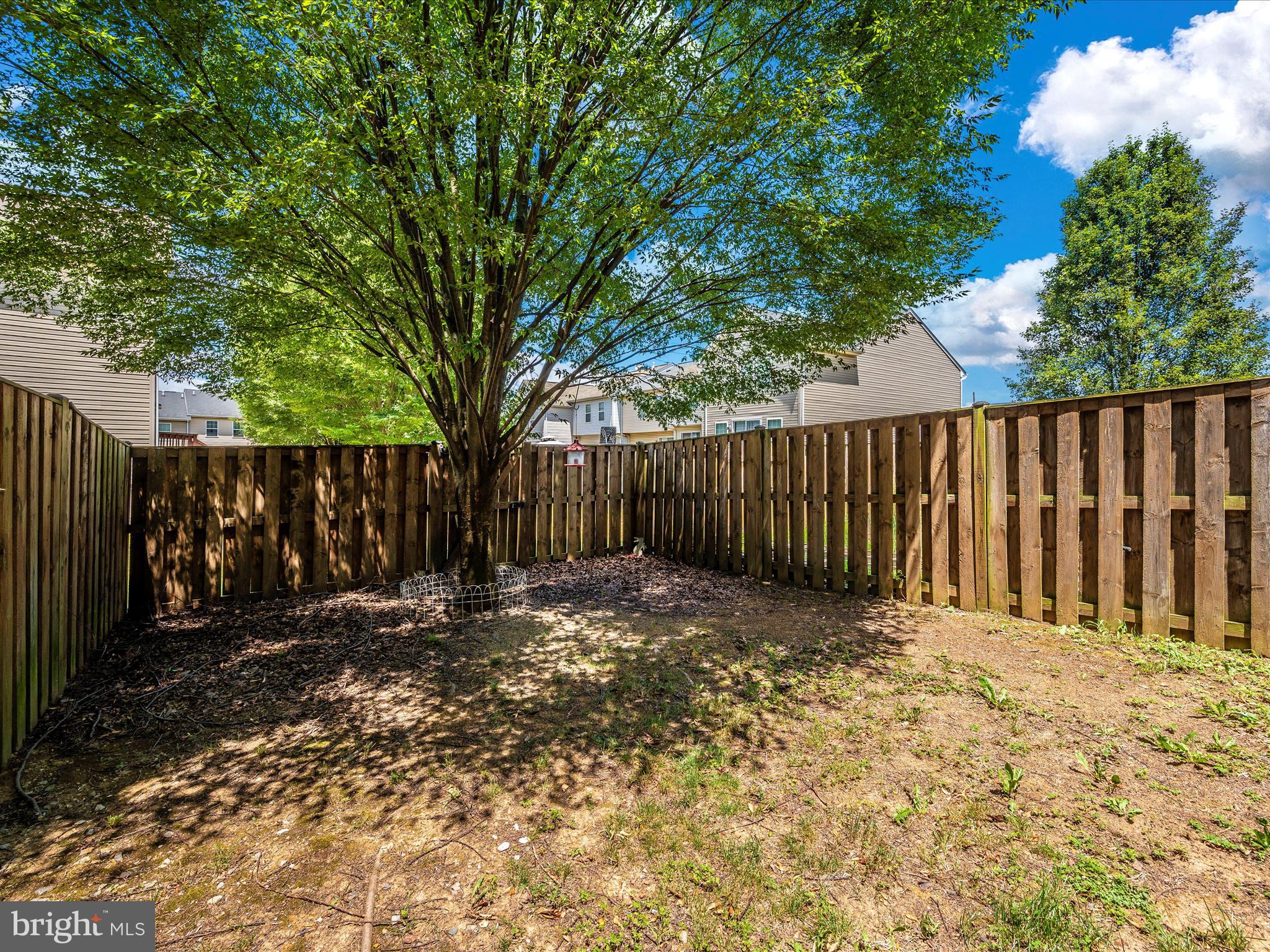 804 Desota Way