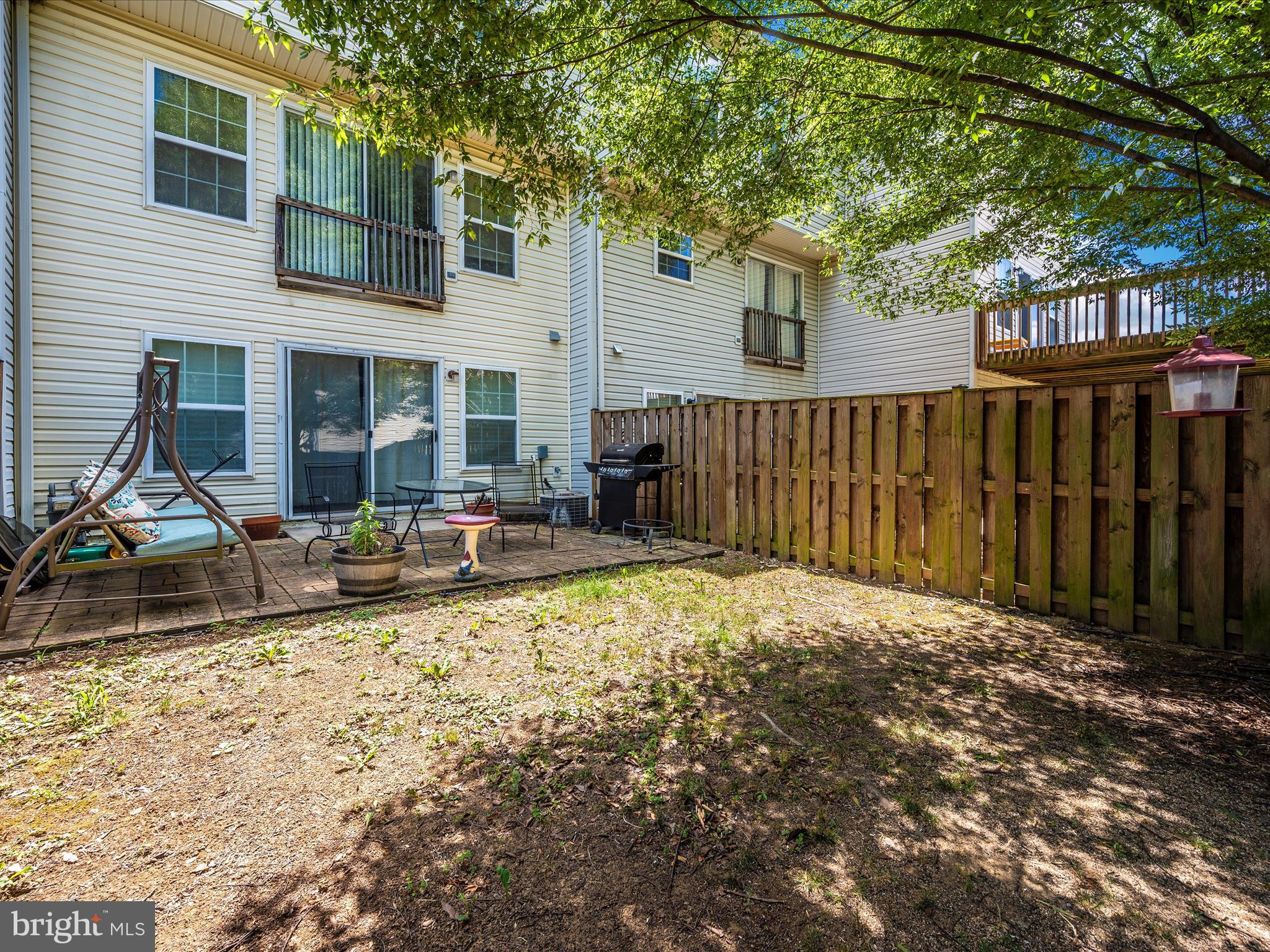 804 Desota Way