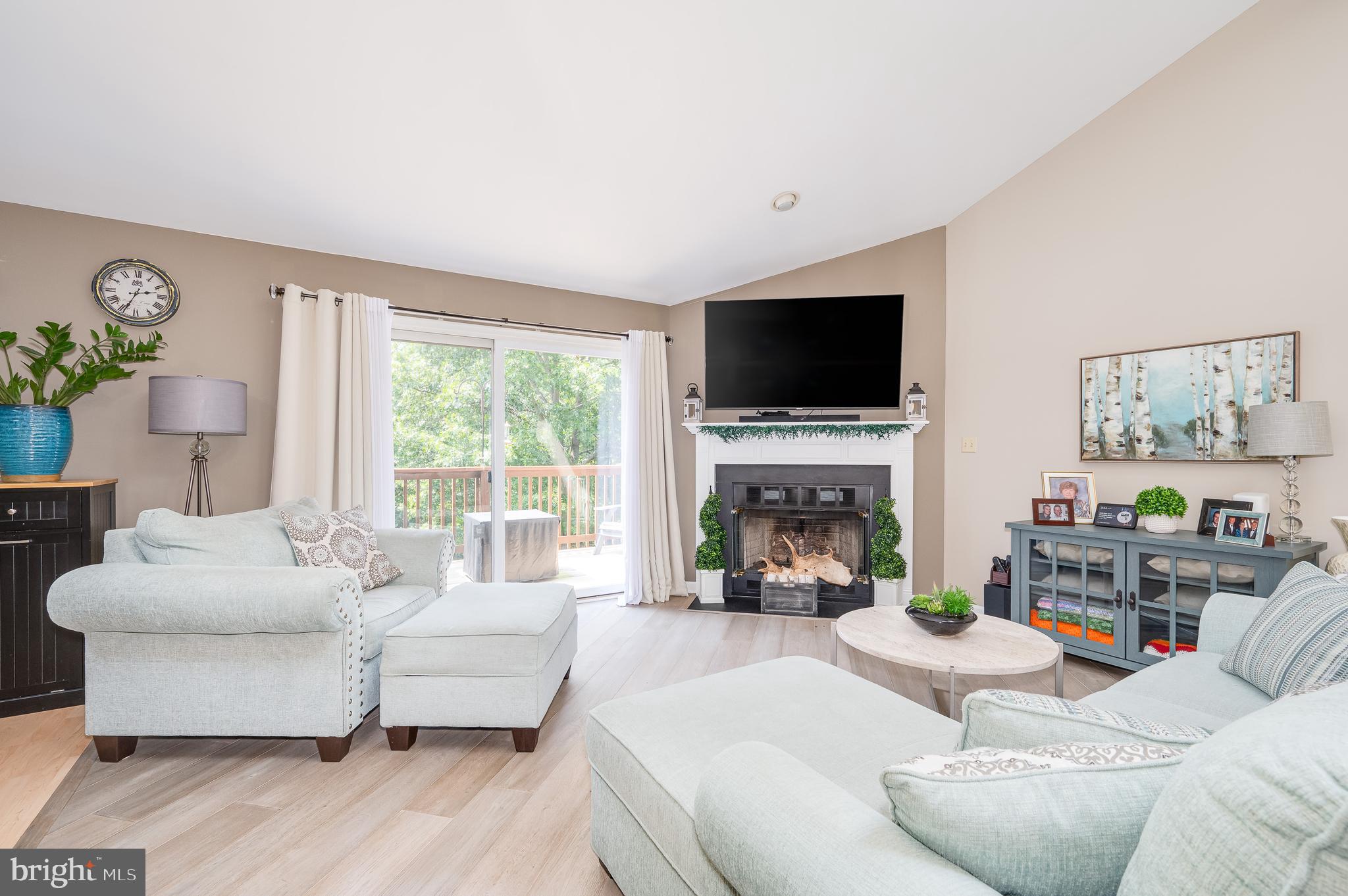 24 ARROWHEAD RIDGE