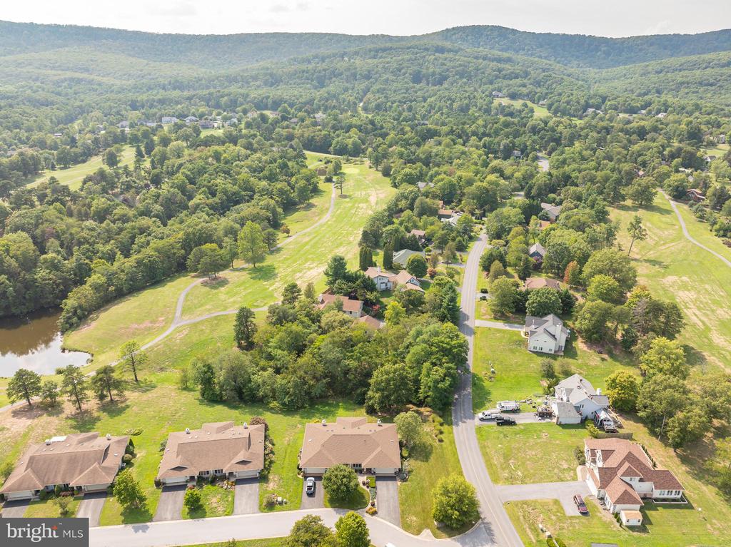 24 ARROWHEAD RIDGE