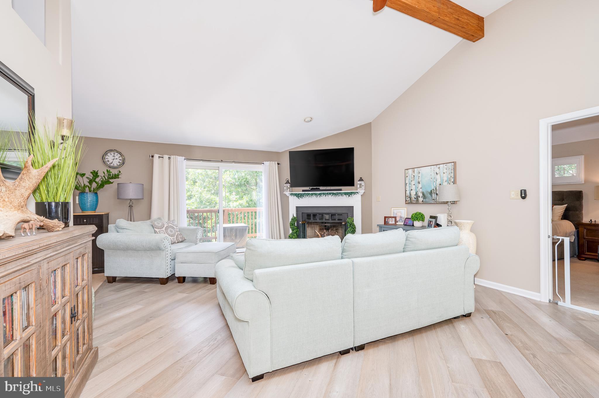 24 ARROWHEAD RIDGE