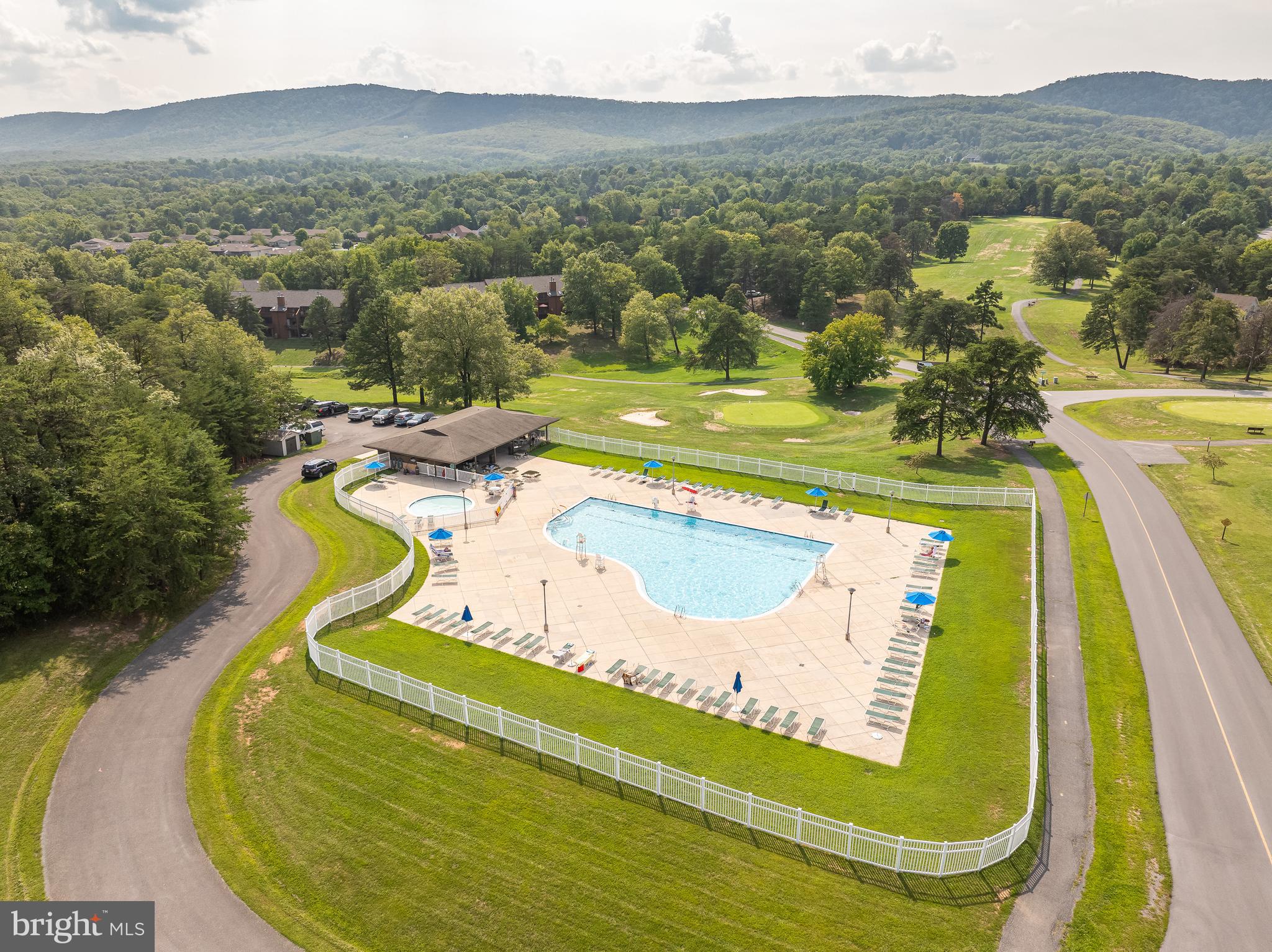 24 ARROWHEAD RIDGE