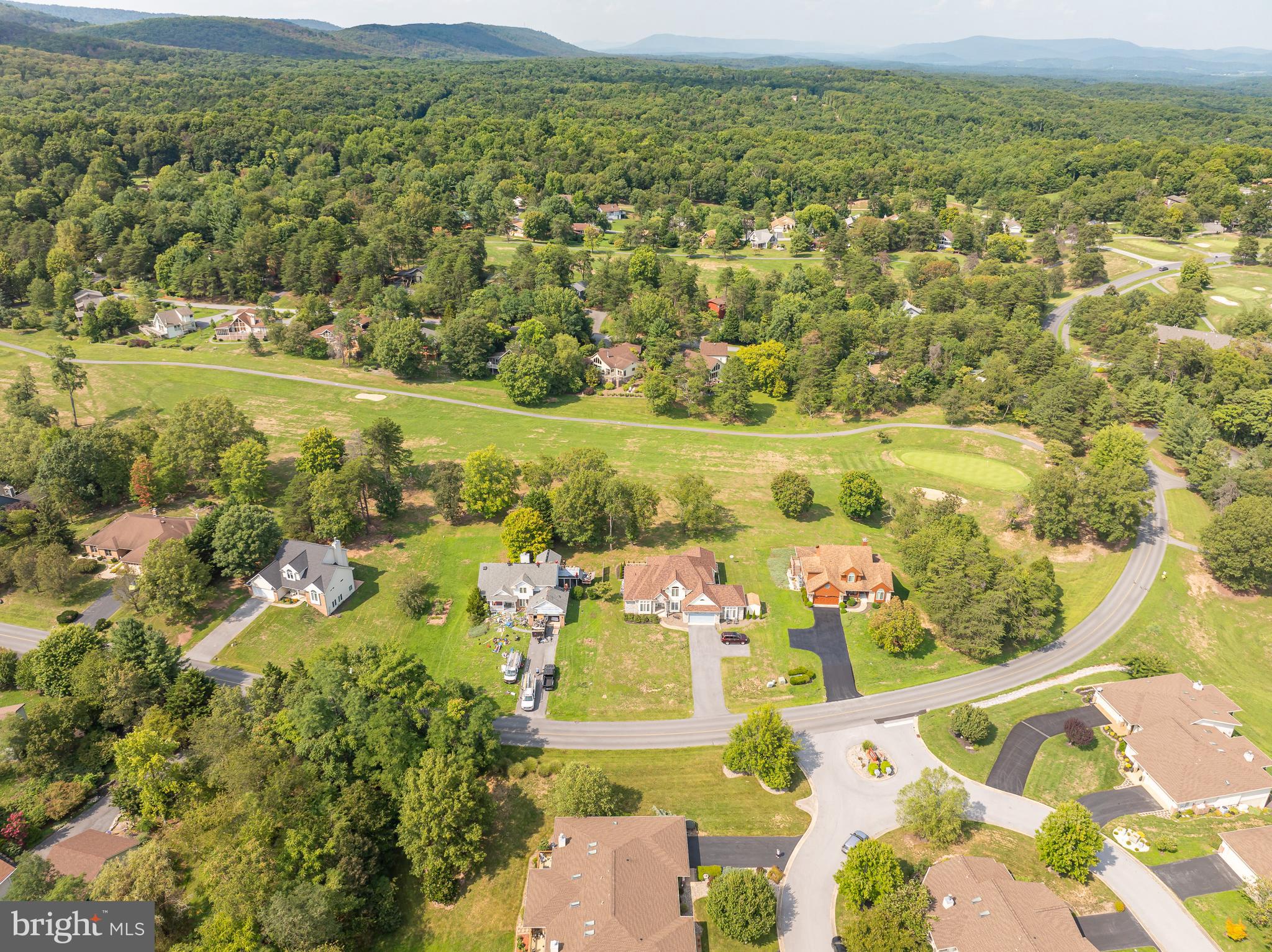24 ARROWHEAD RIDGE