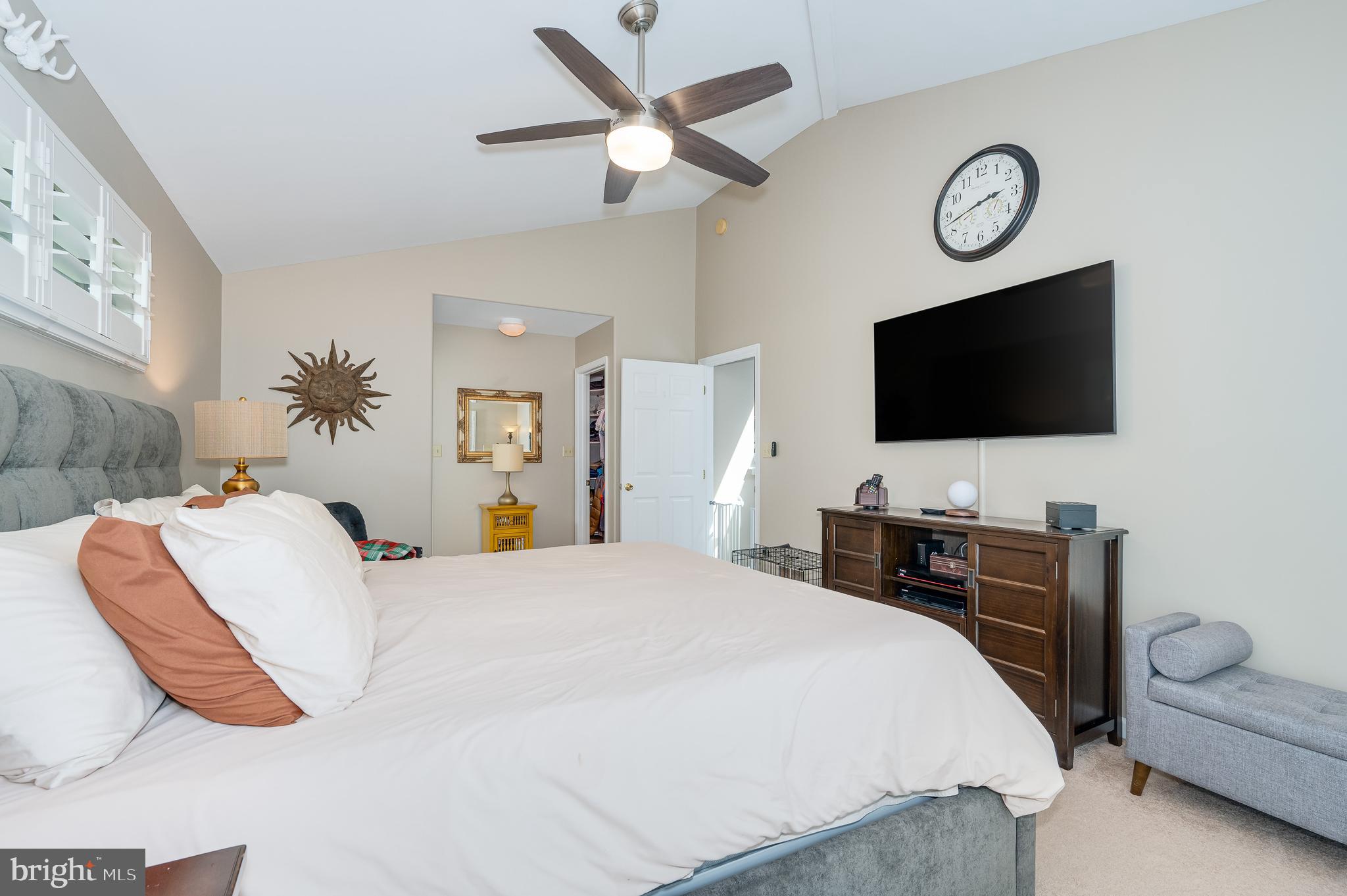 24 ARROWHEAD RIDGE