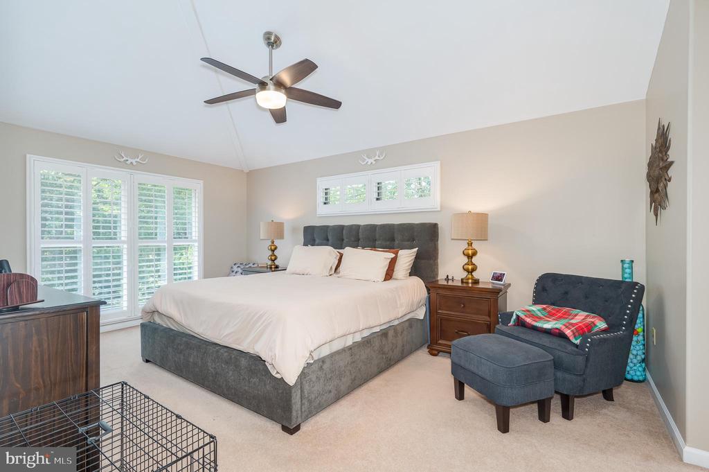 24 ARROWHEAD RIDGE