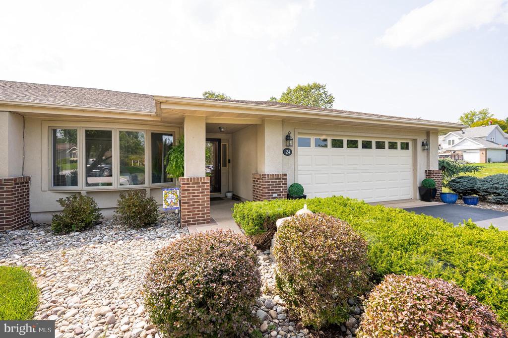 24 ARROWHEAD RIDGE