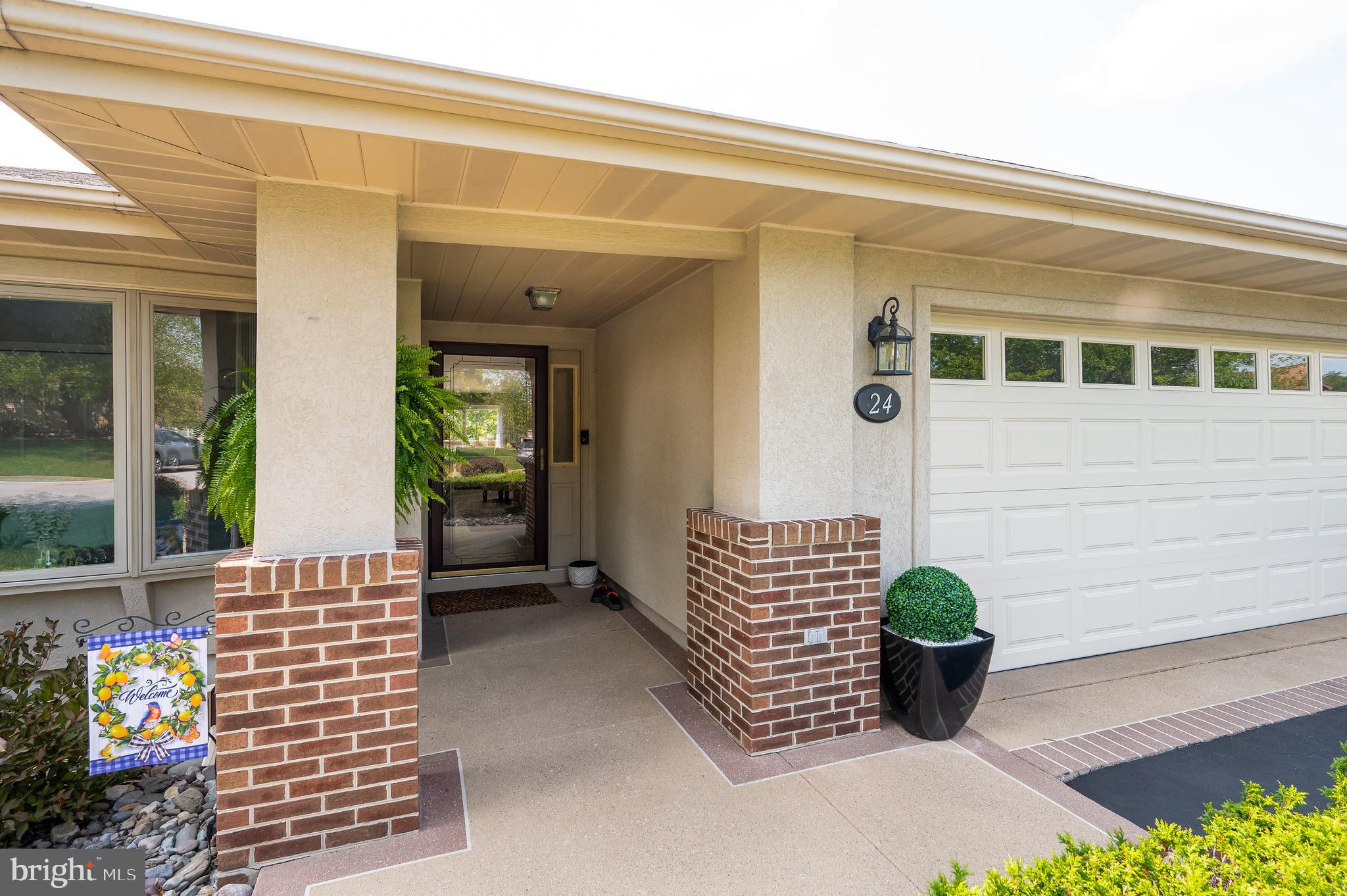 24 ARROWHEAD RIDGE