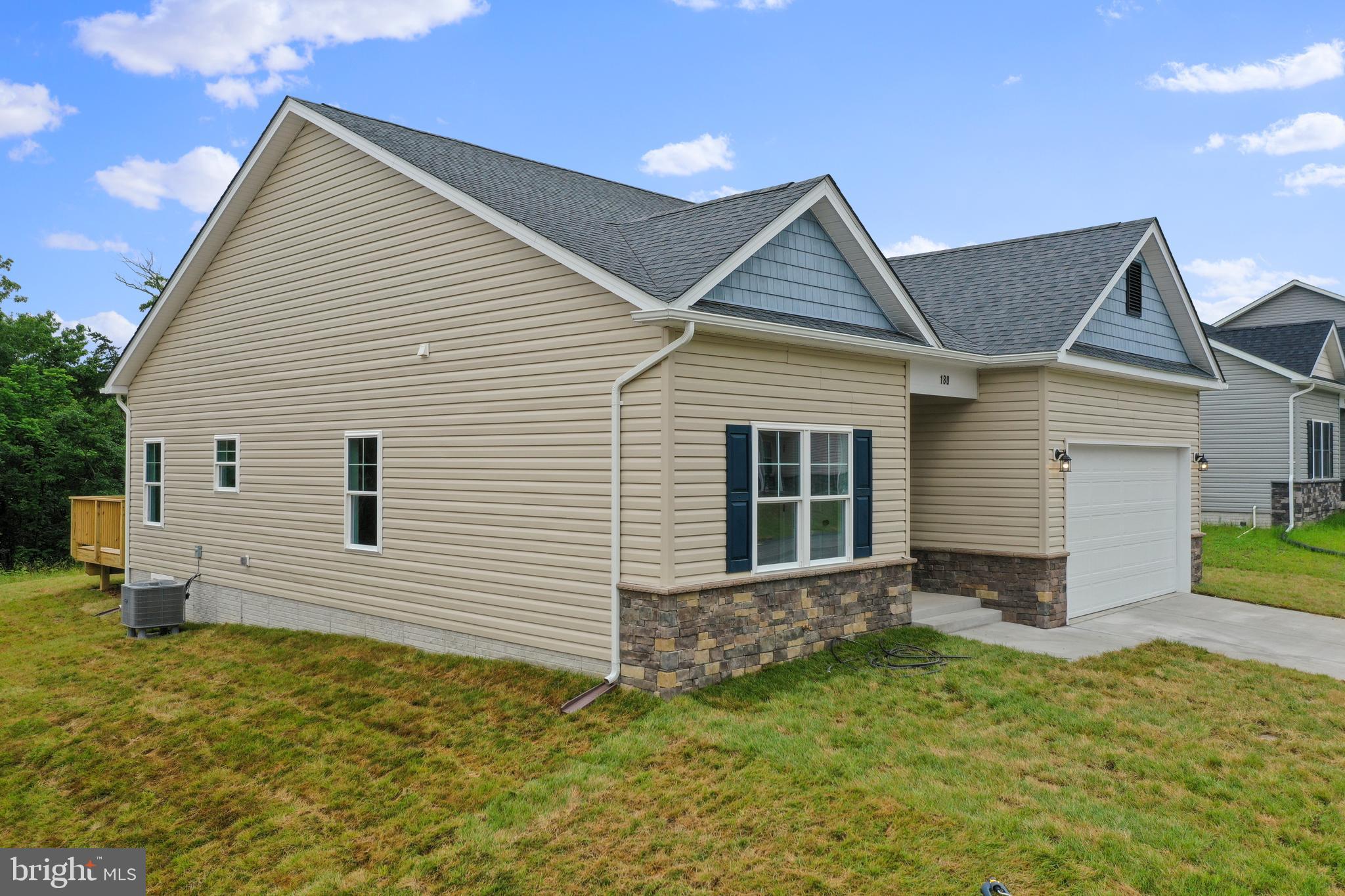 Lot 35 Larimar Ln