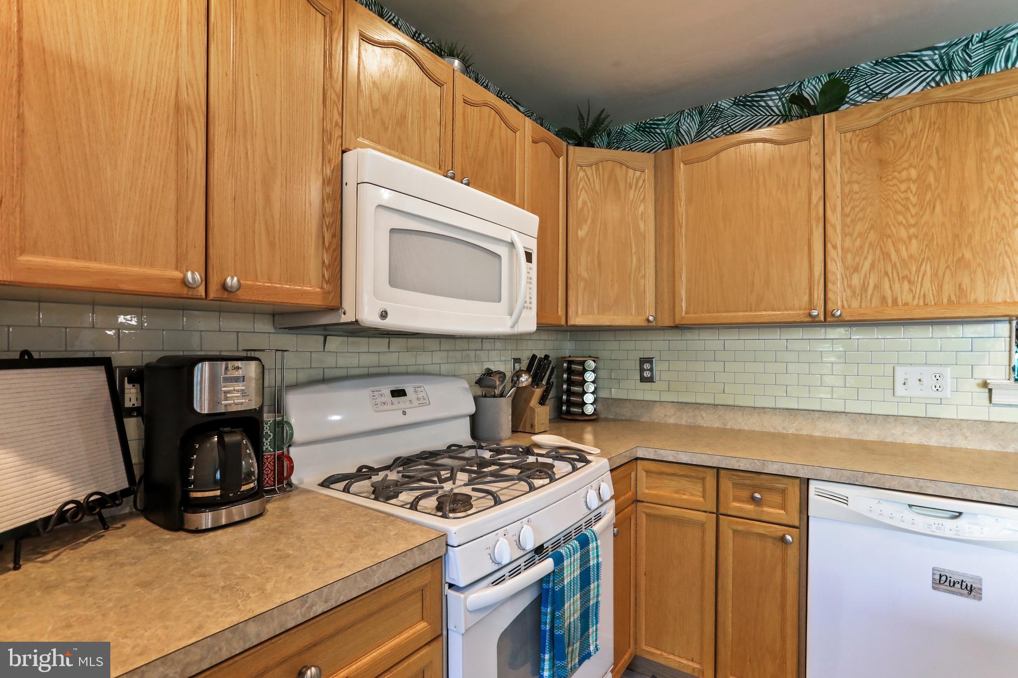 277 Scarboro Dr