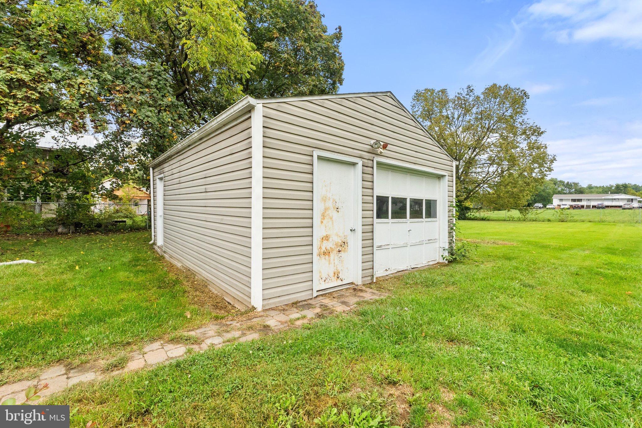 1719 GERRARDSTOWN ROAD