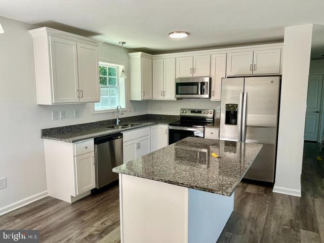 200 SANIBEL WAY