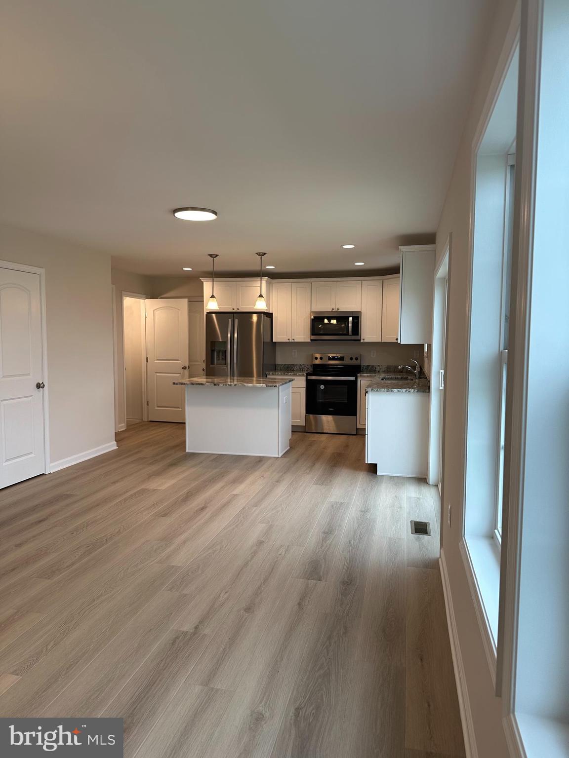 213 JENSEN WAY