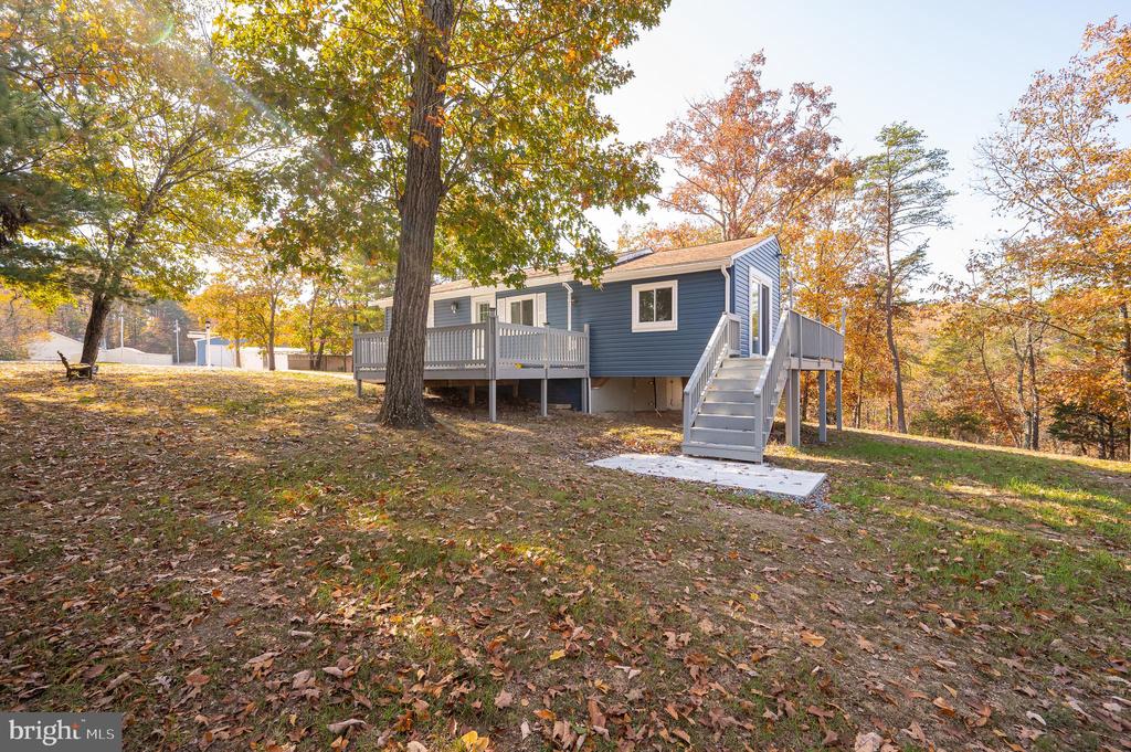 129 Shirley Ln