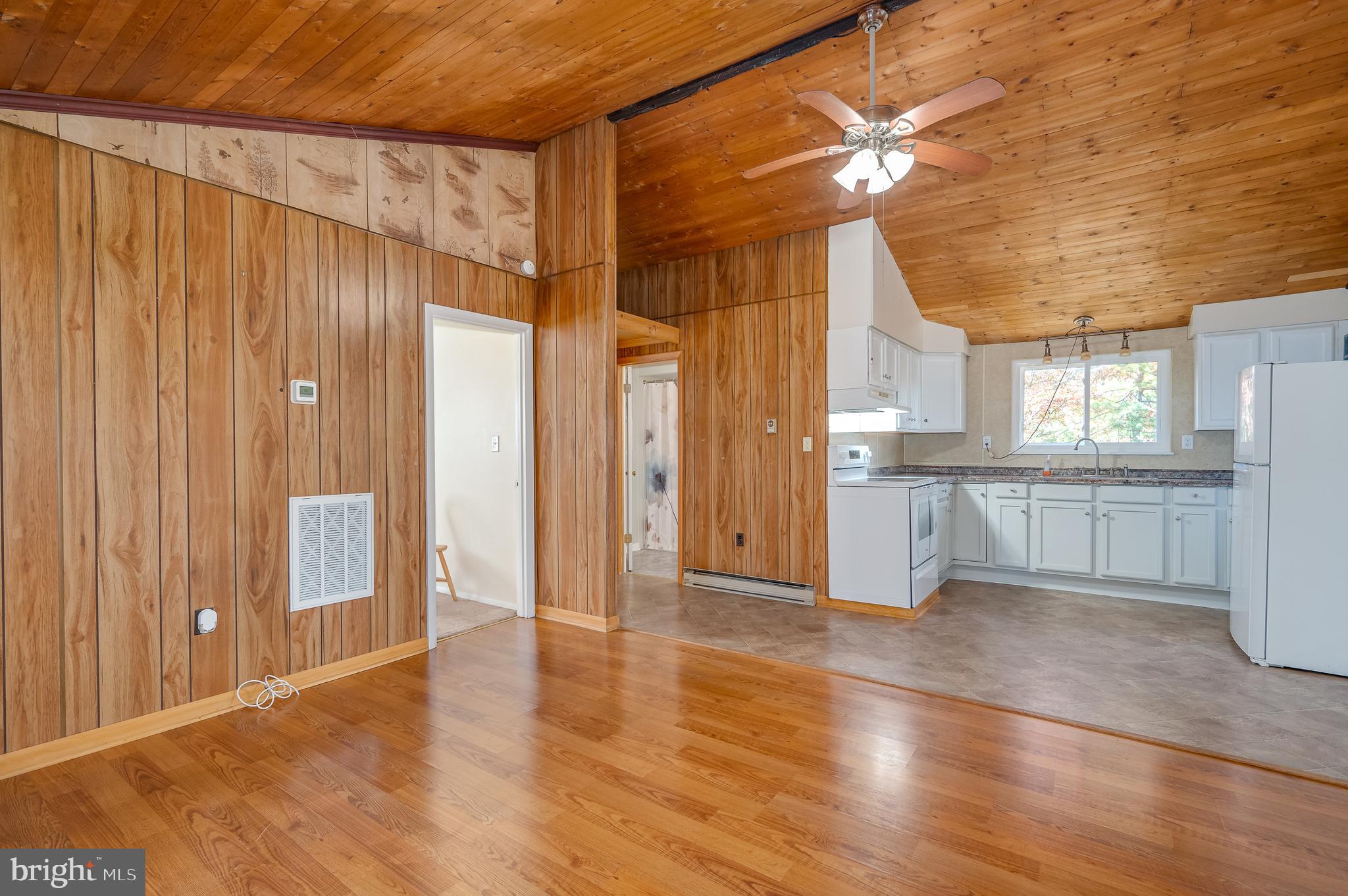 129 Shirley Ln