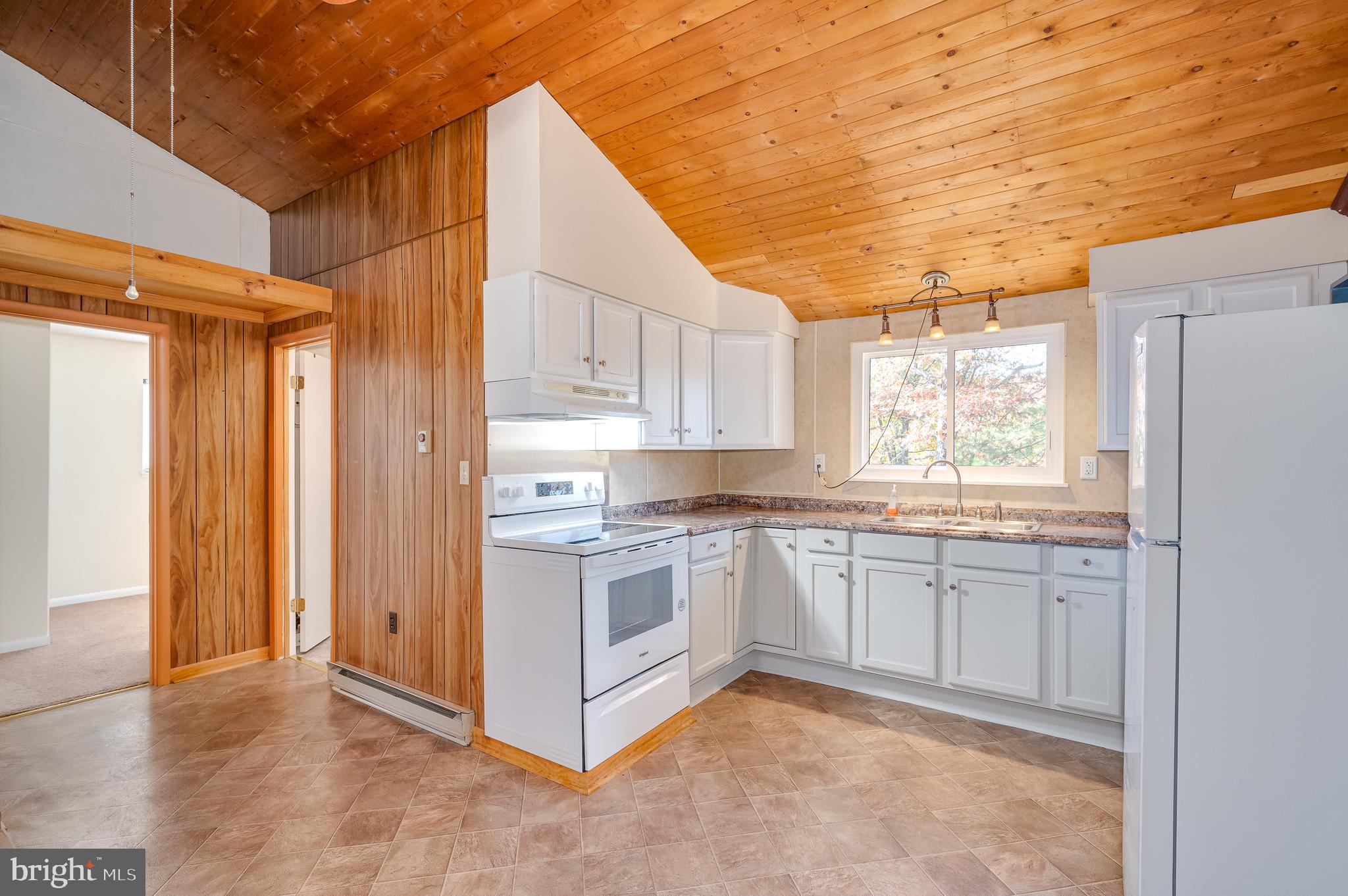 129 Shirley Ln