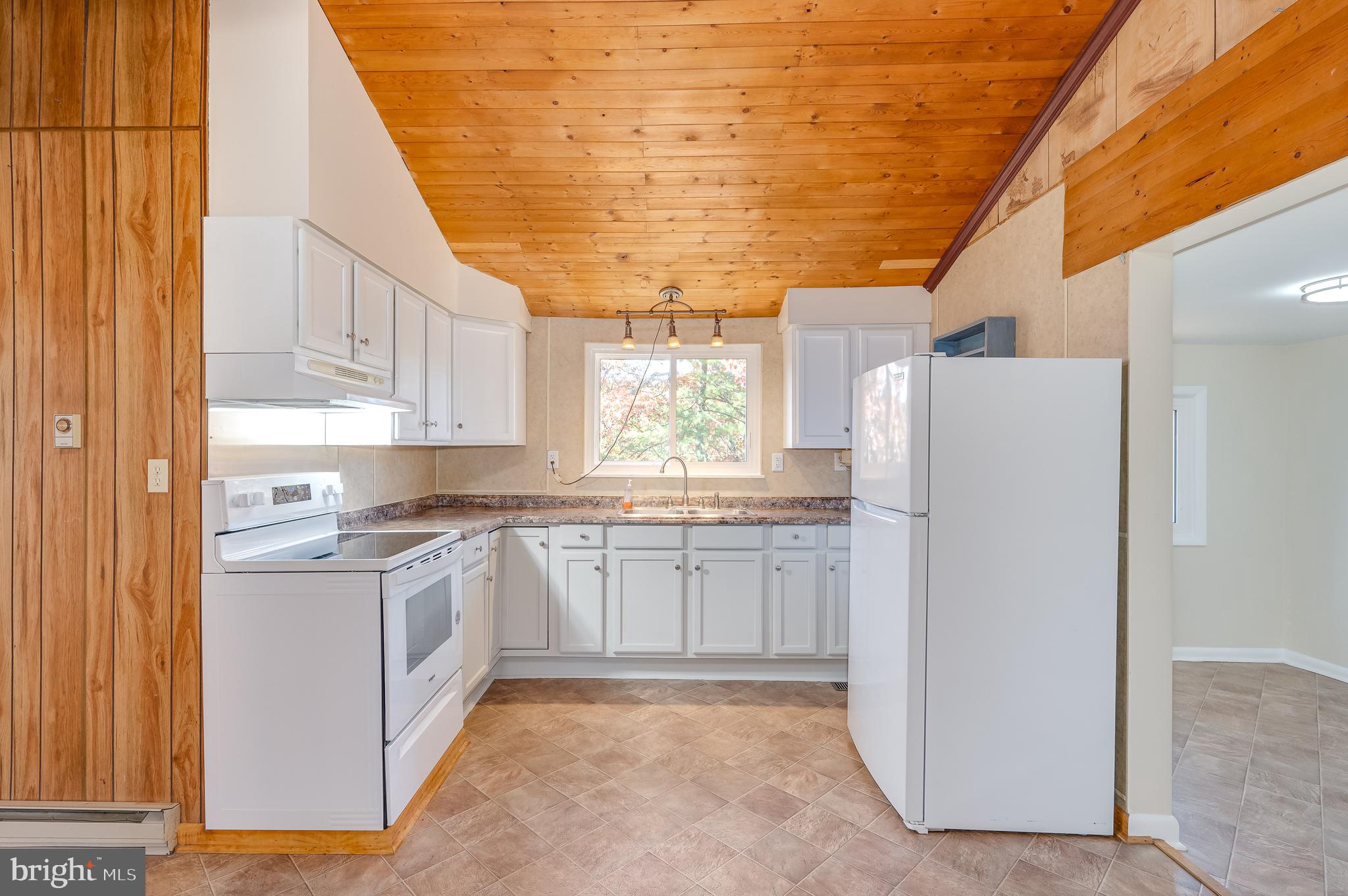 129 Shirley Ln