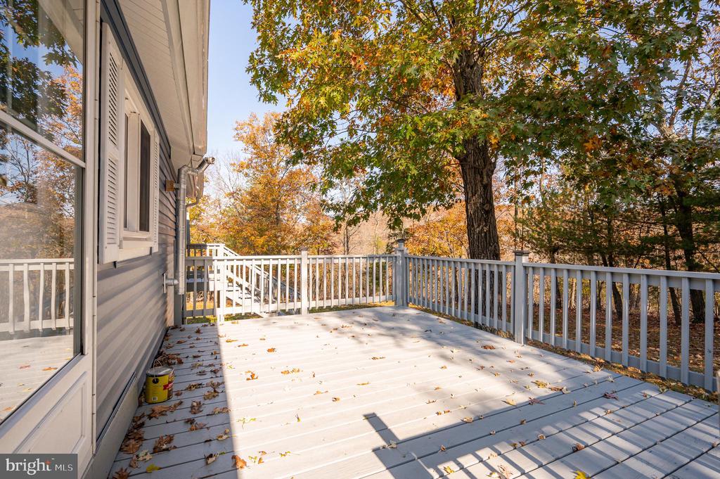129 Shirley Ln