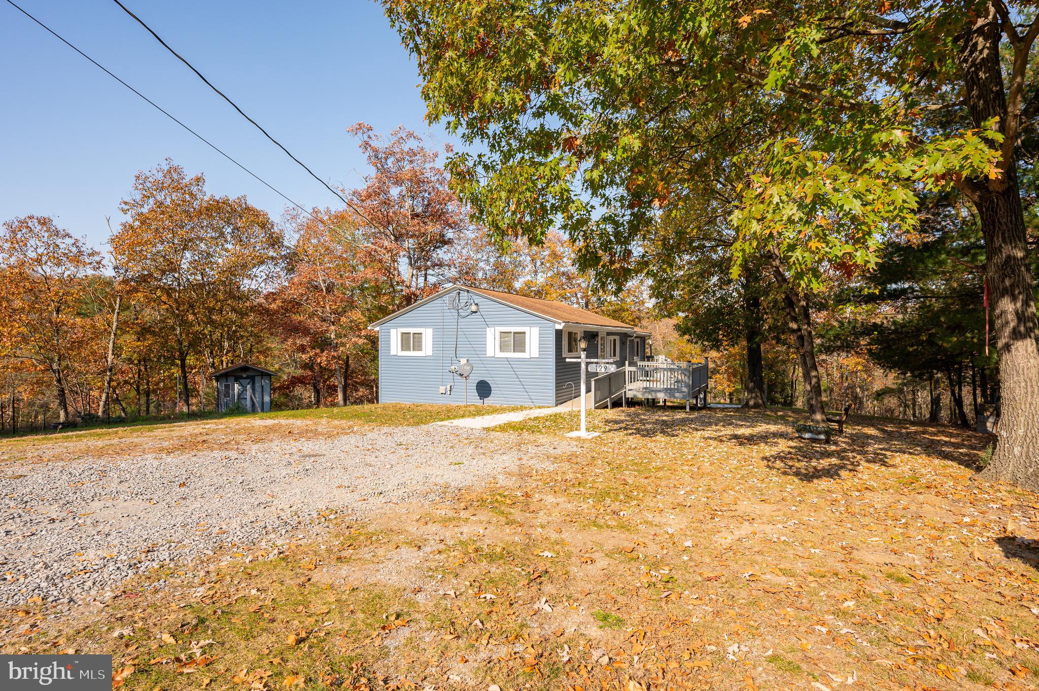 129 Shirley Ln
