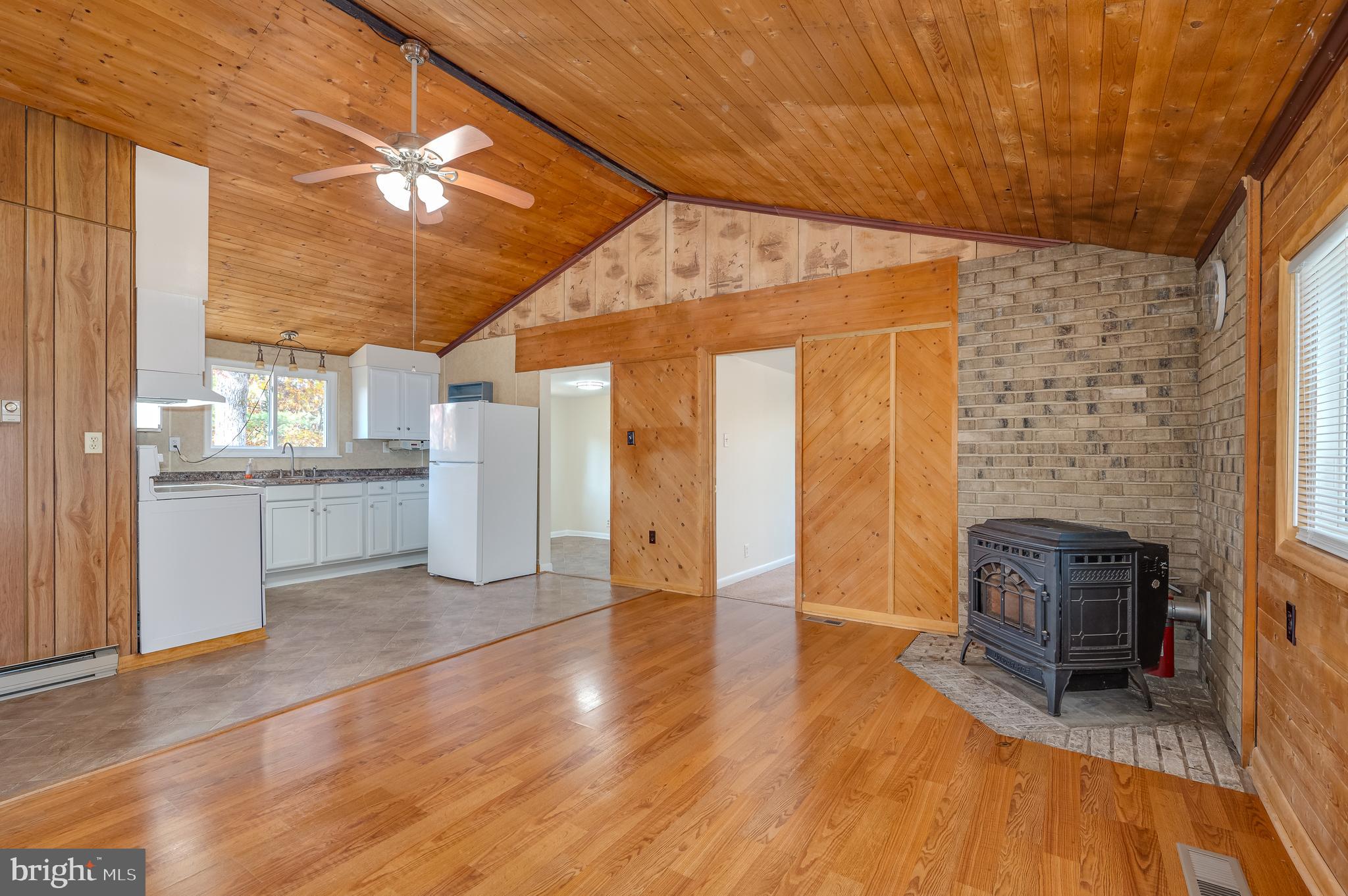 129 Shirley Ln