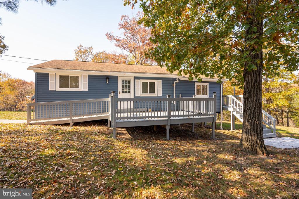 129 Shirley Ln