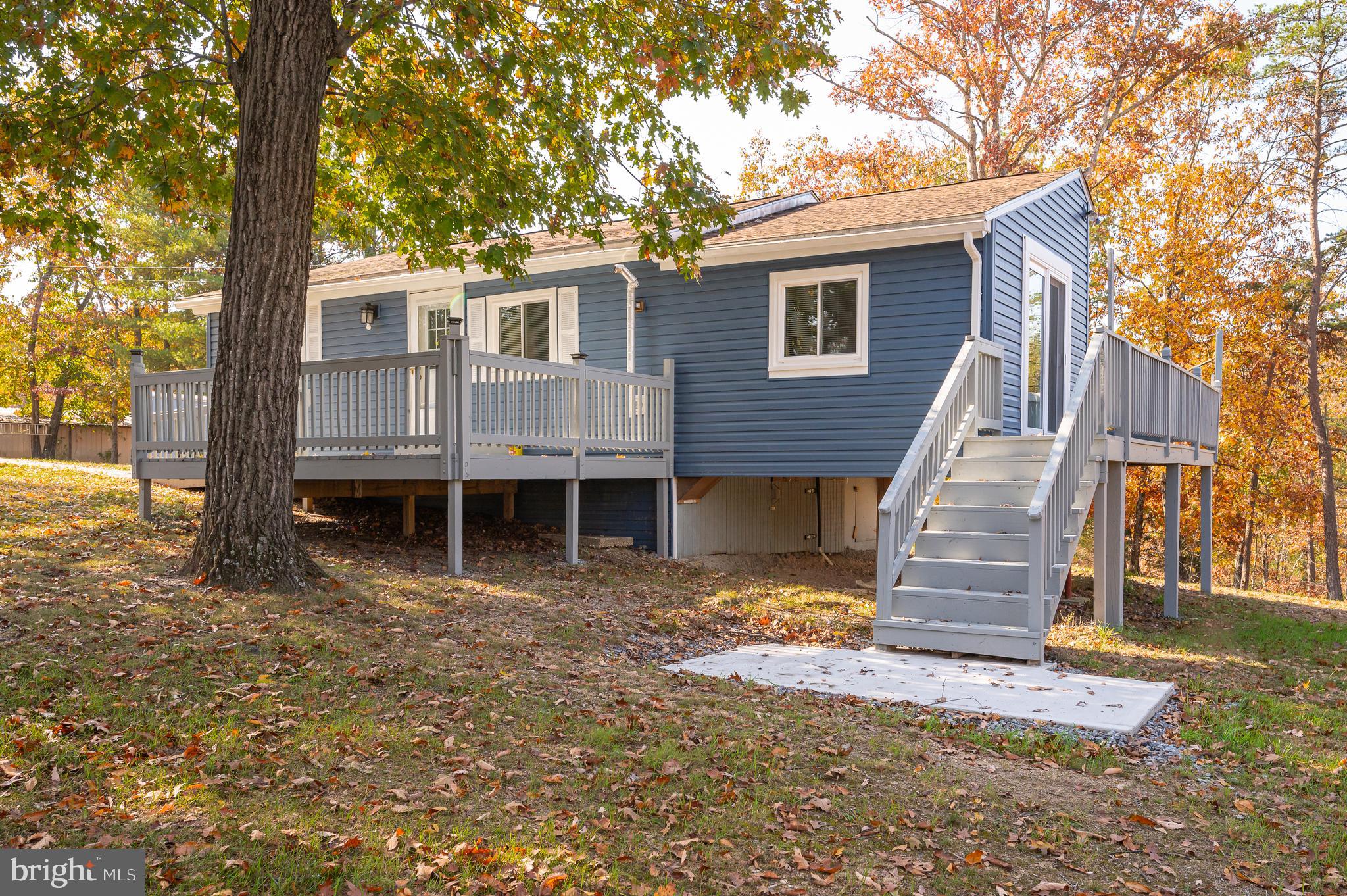 129 Shirley Ln