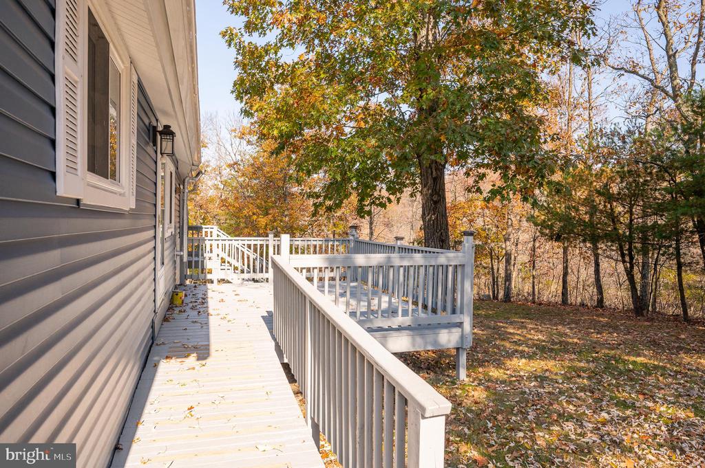 129 Shirley Ln