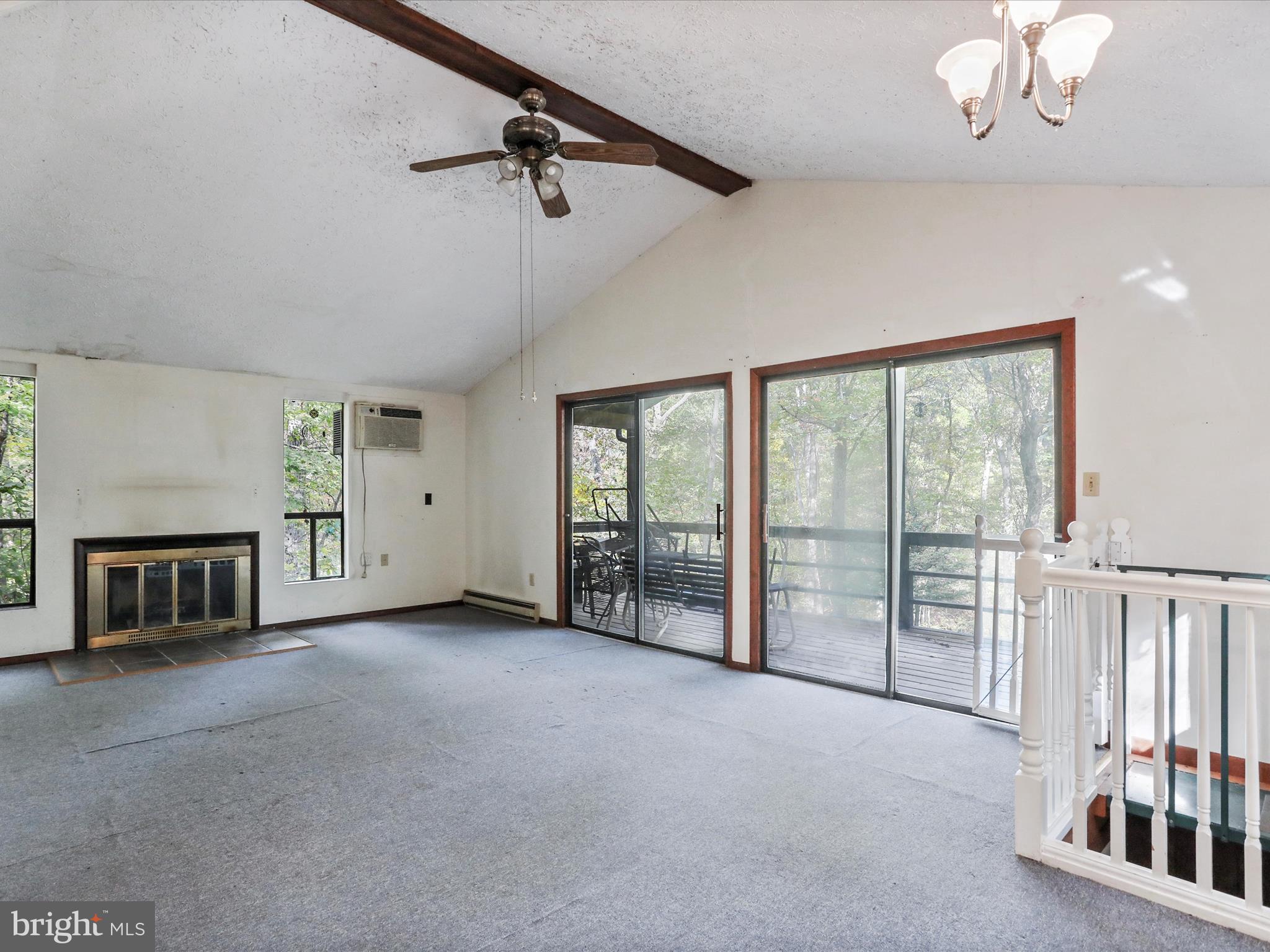 527 MONTEVALLO LANE