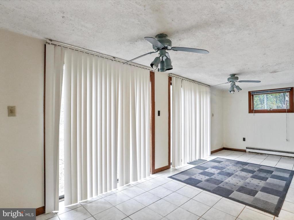 527 MONTEVALLO LANE