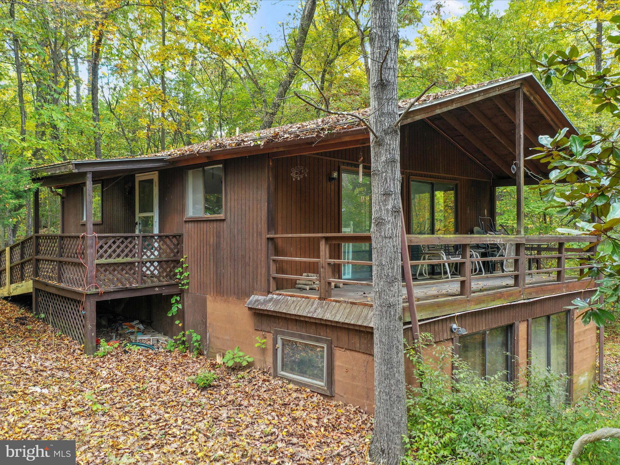 527 MONTEVALLO LANE