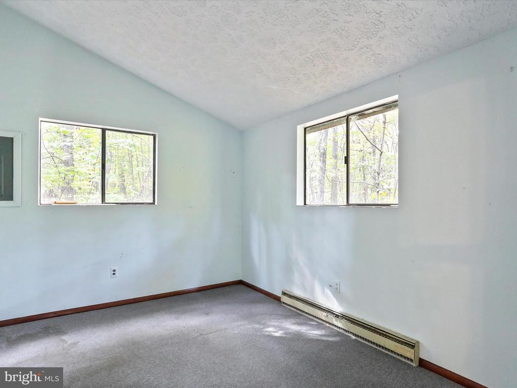 527 MONTEVALLO LANE