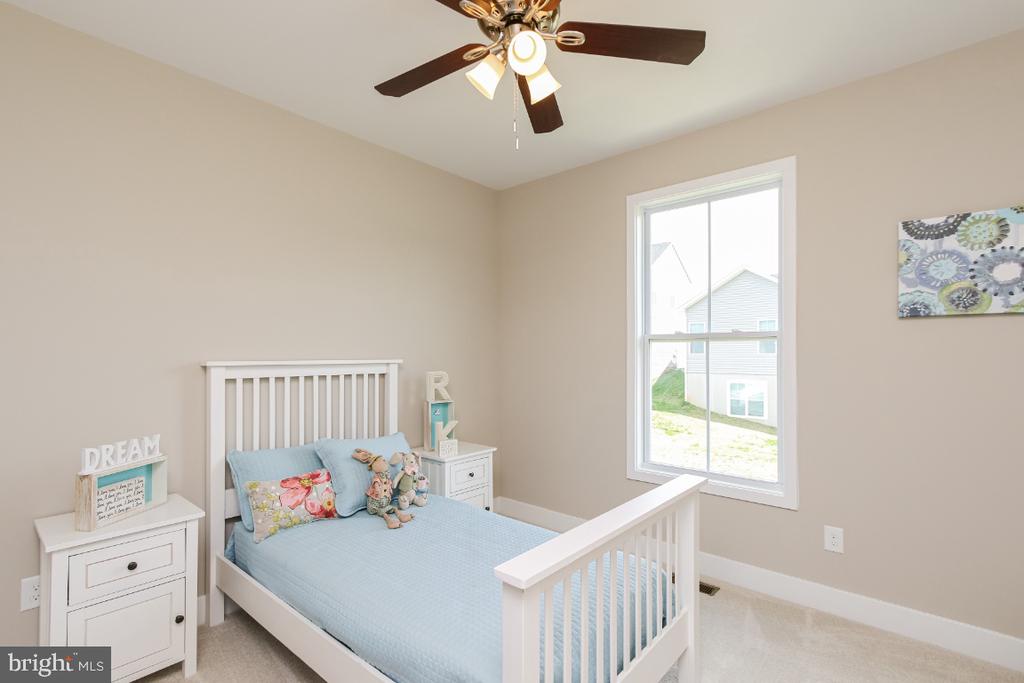 227 SANIBEL WAY
