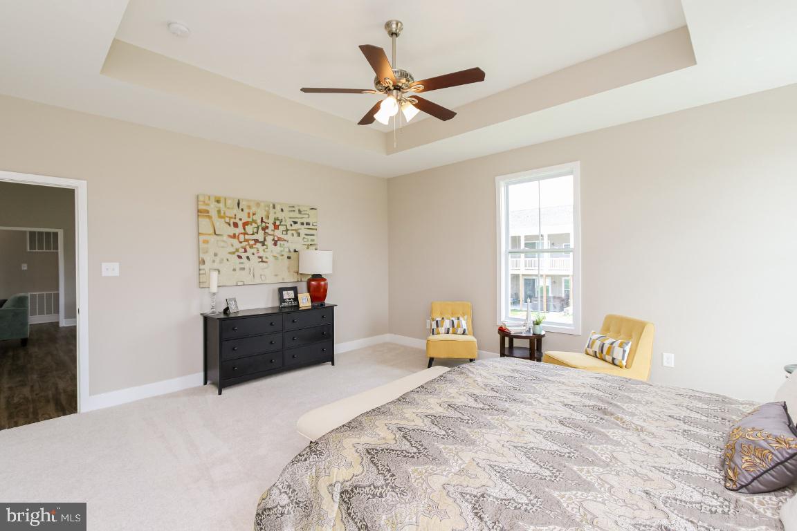 227 SANIBEL WAY