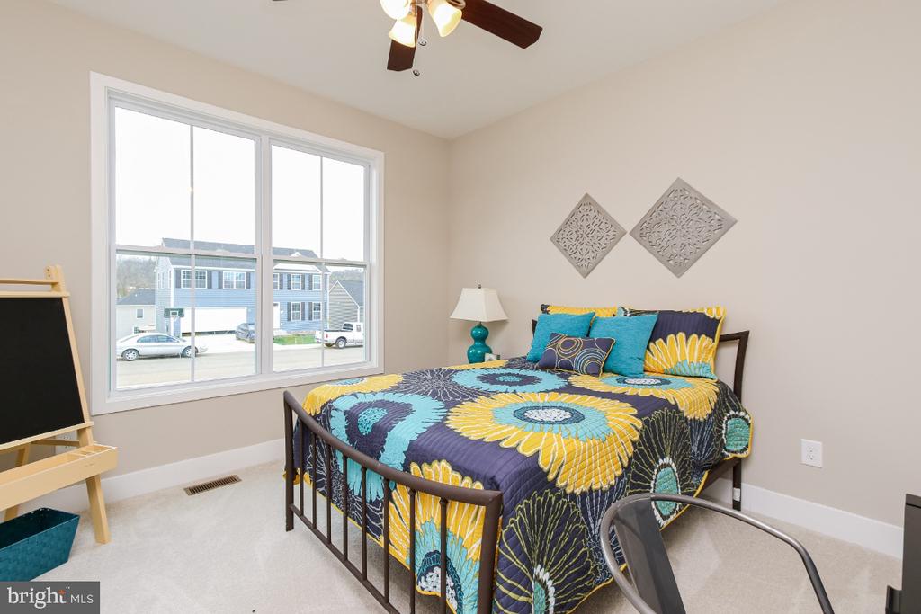 227 SANIBEL WAY