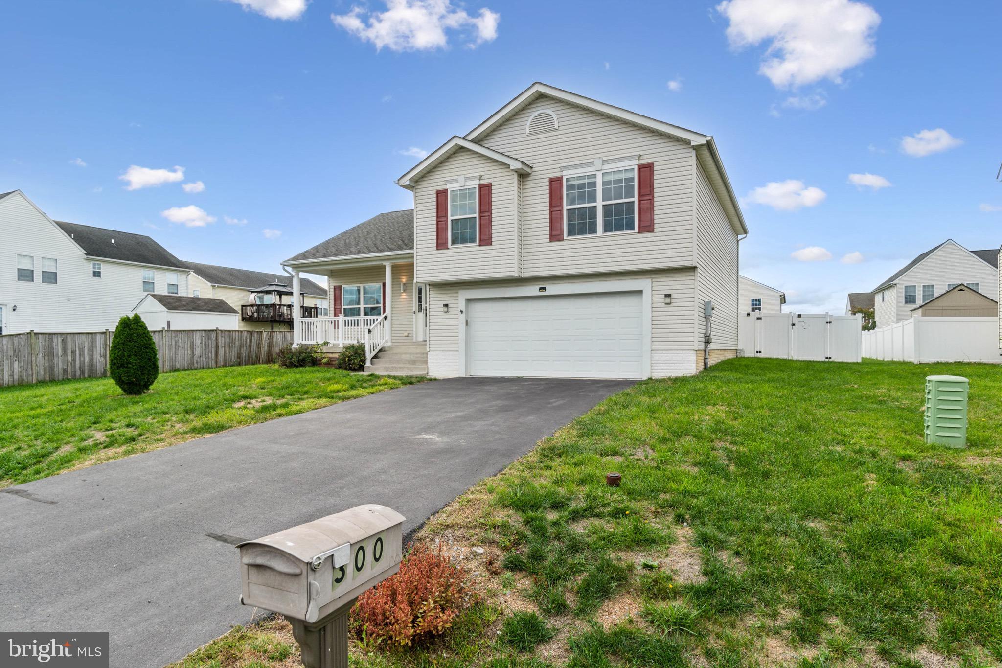 300 Corbin Heights Way