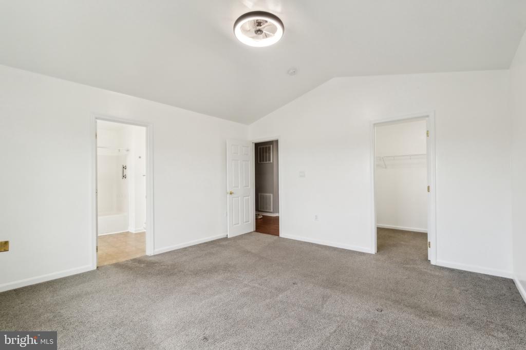 300 Corbin Heights Way