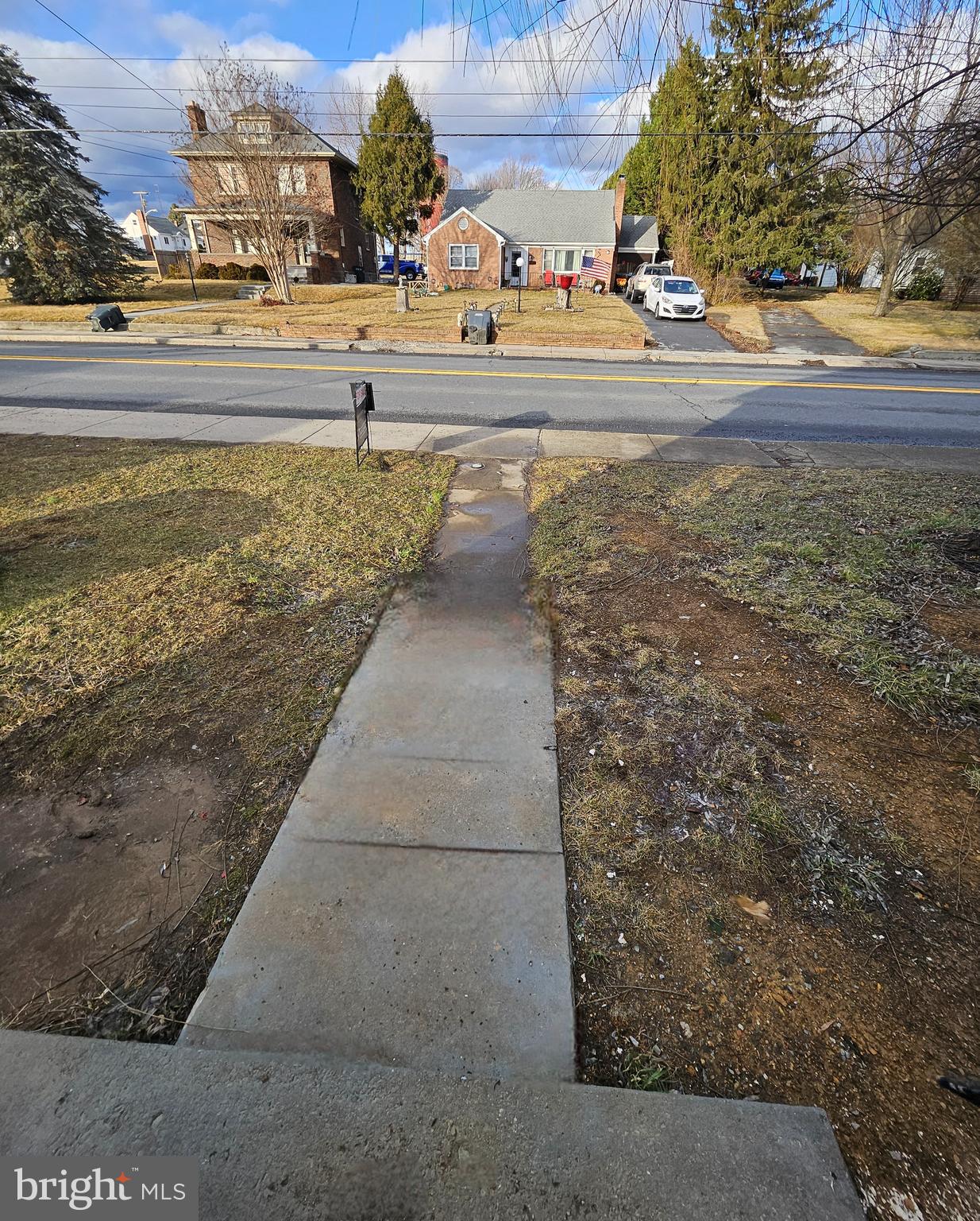 610 E Moler Ave