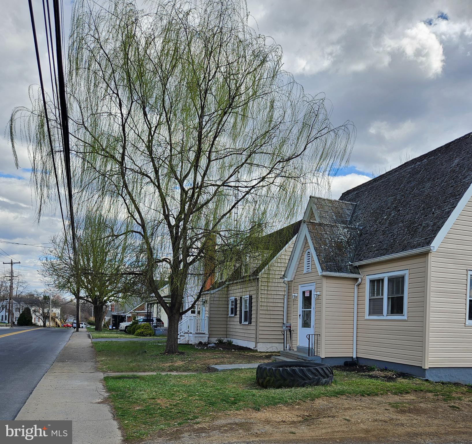 610 E Moler Ave