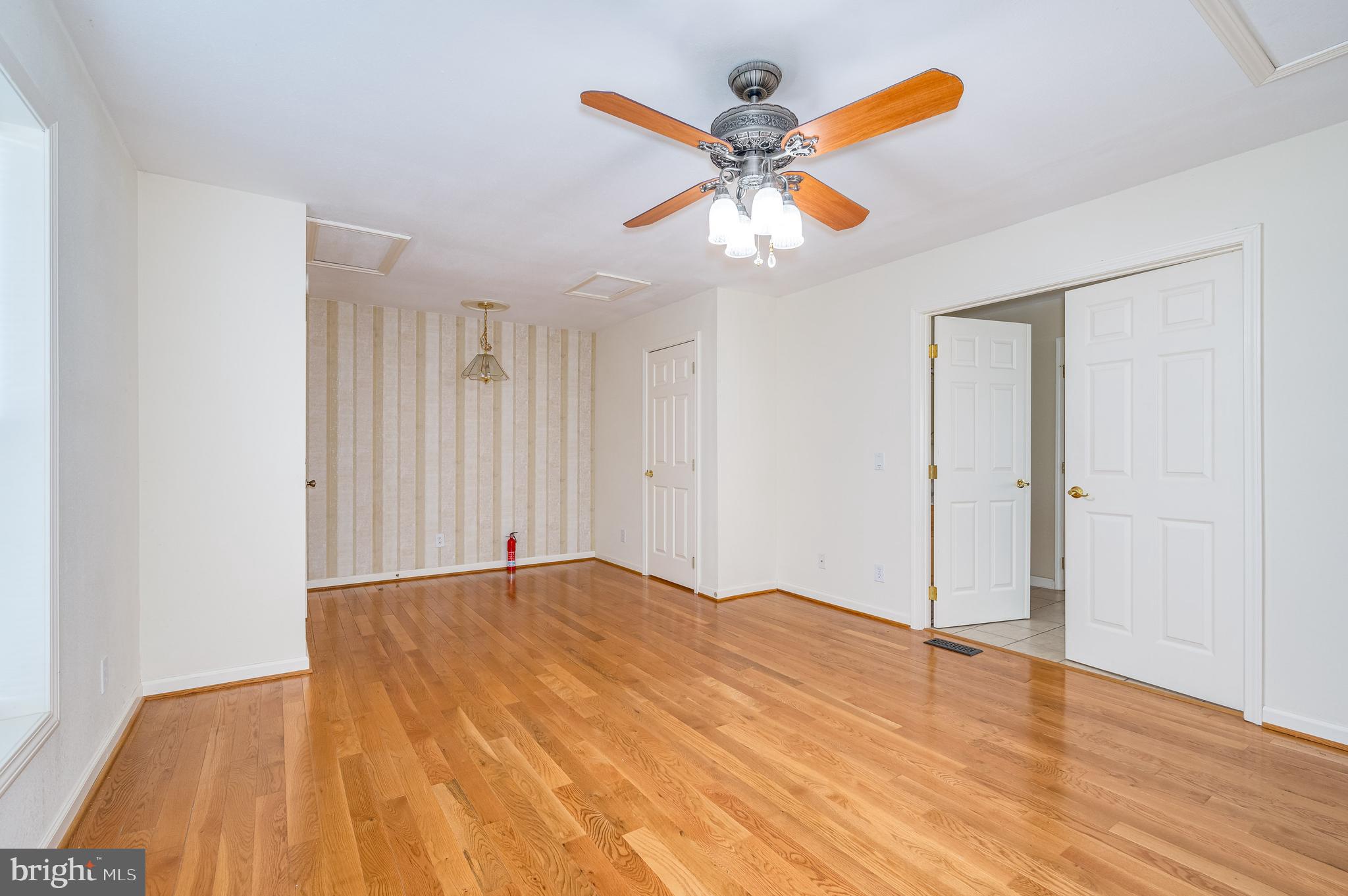401 PONDEROSA TRL #1