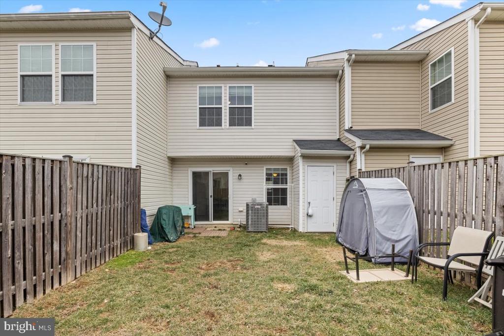 14 Fast View Dr