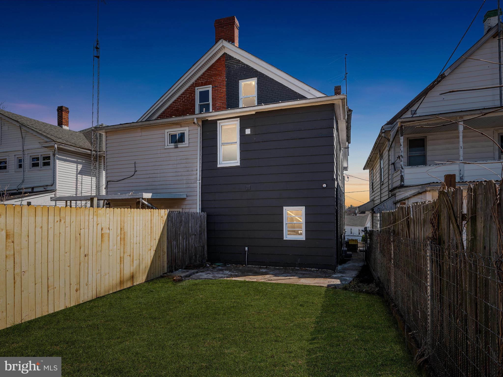 433 FAULKNER AVENUE