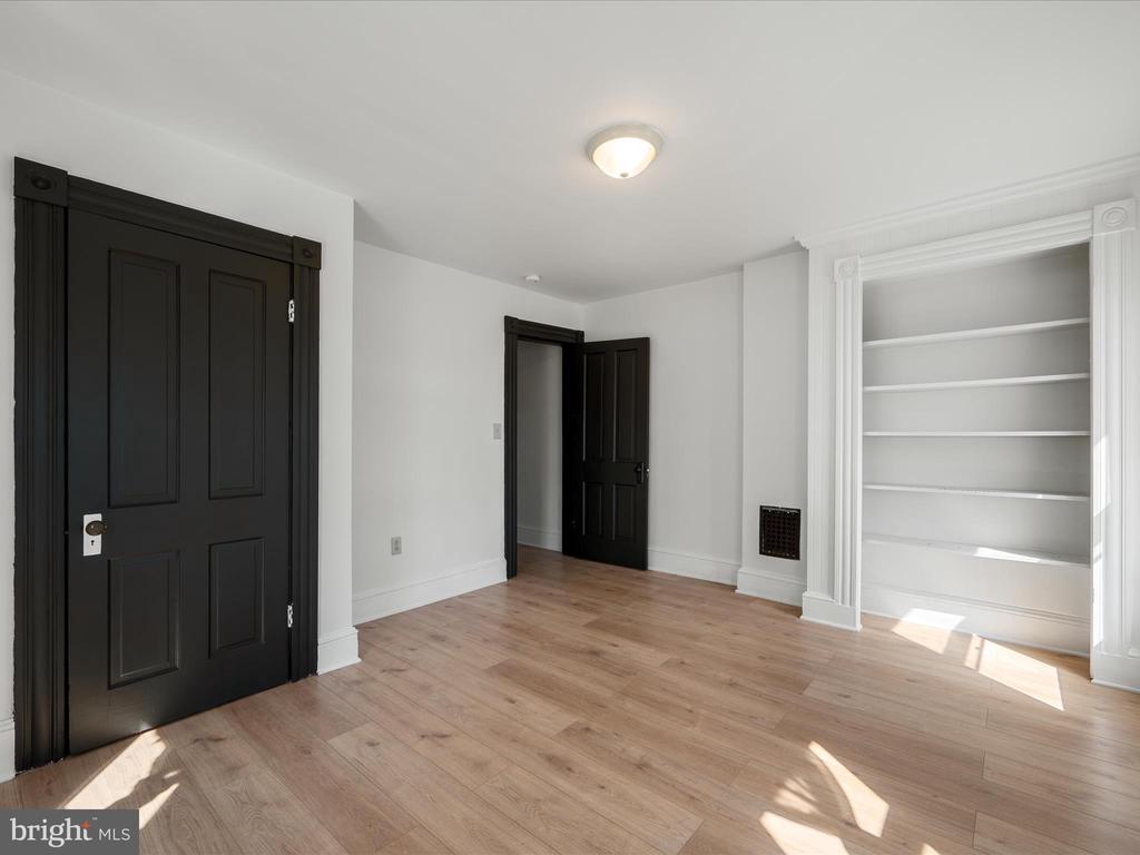 433 FAULKNER AVENUE